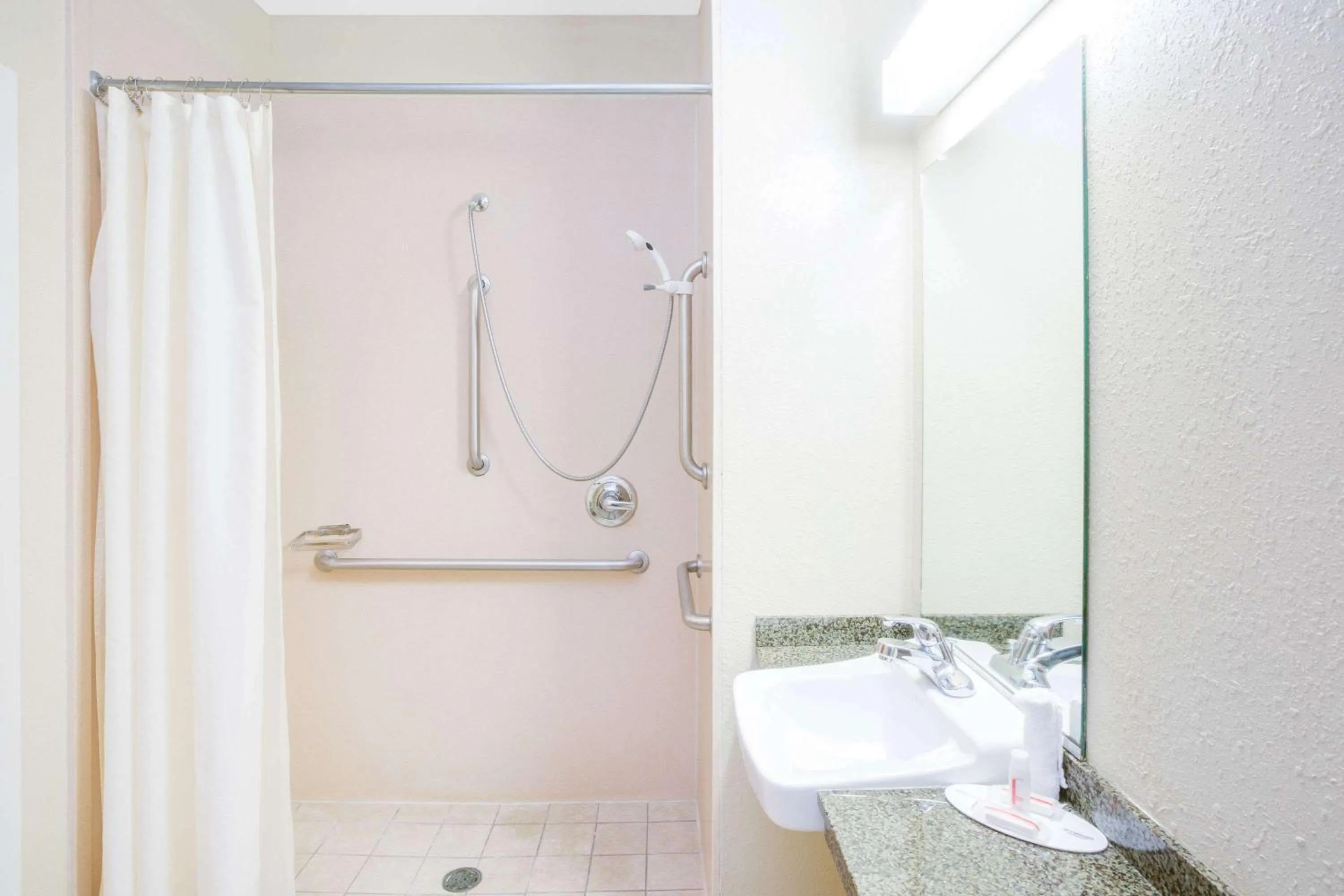 Shower in Microtel Inn & Suites by Wyndham Saraland
