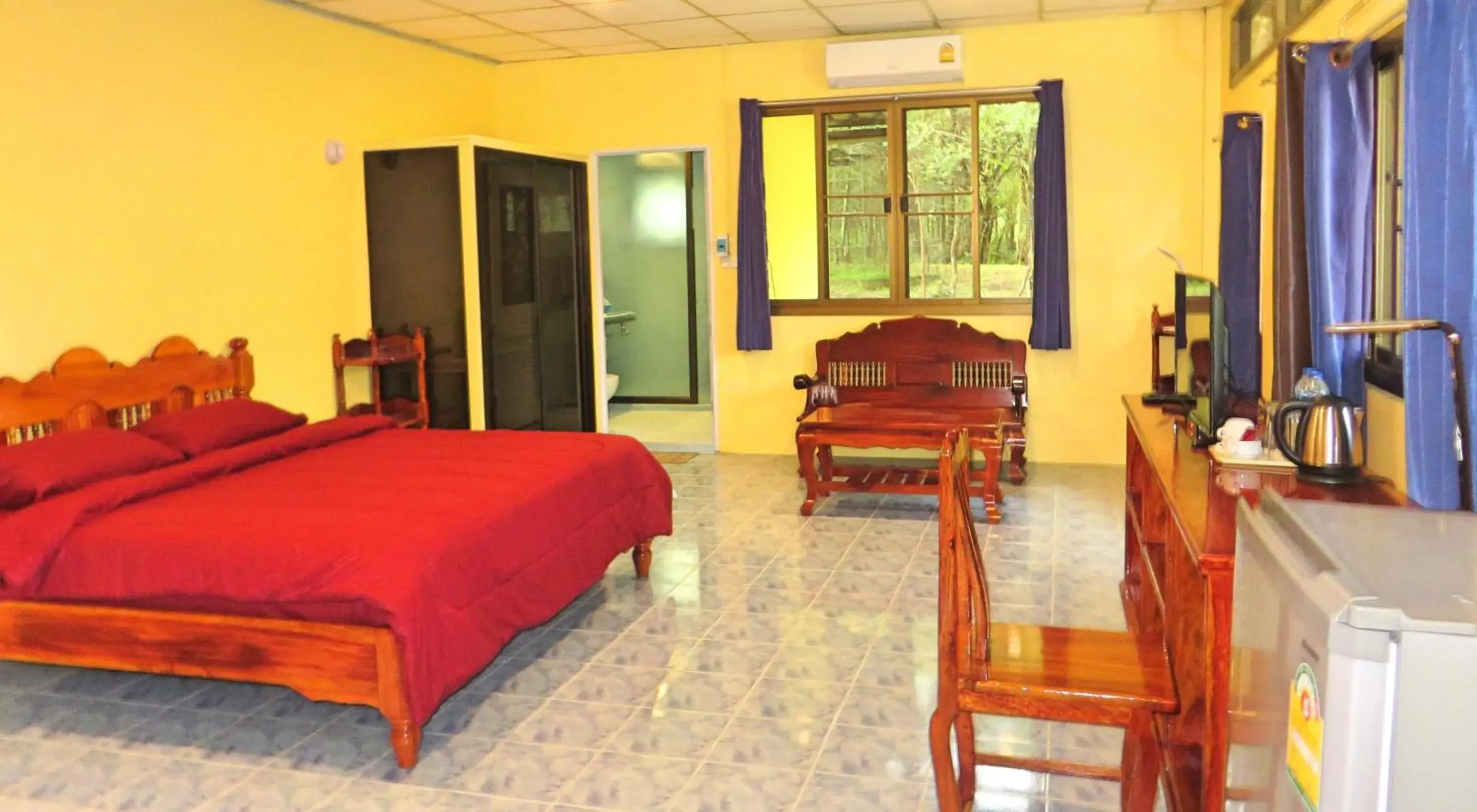 Family Room in Isaan Perazim Park Family Room in Isaan Perazim Park