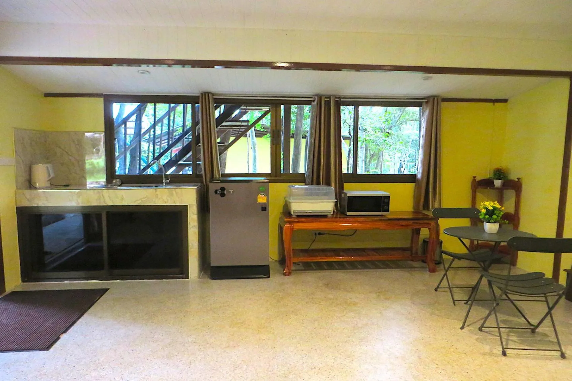 Kitchen or kitchenette in Isaan Perazim Park