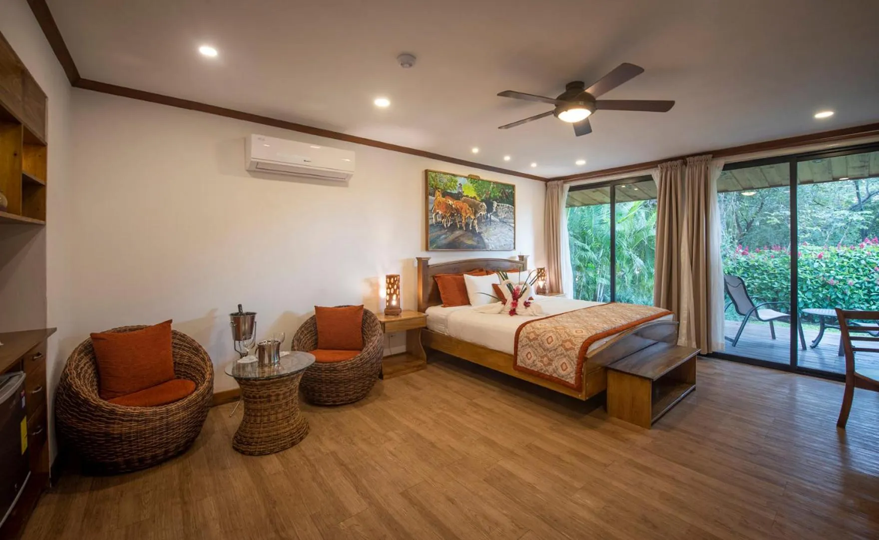 Photo of the whole room, Bed in Hacienda Guachipelin Volcano Ranch Hotel & Hot Springs