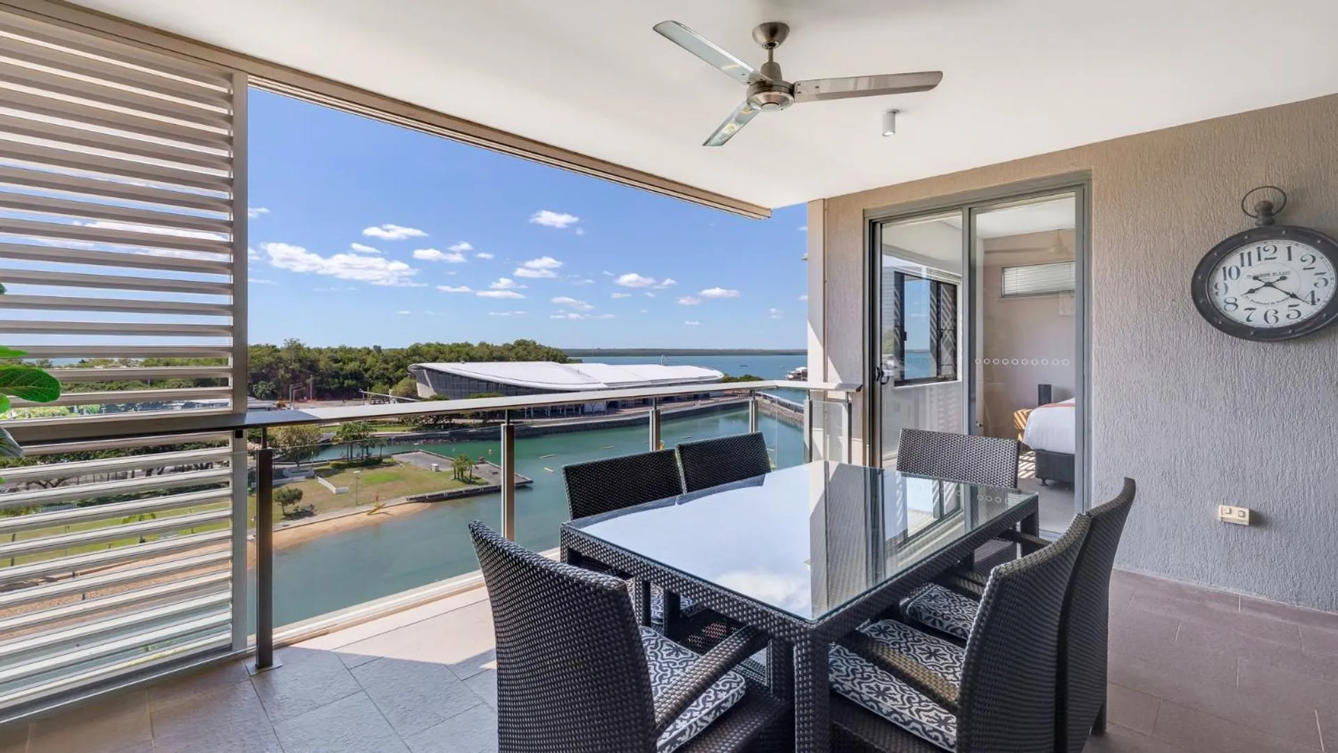 Balcony/Terrace in Darwin Waterfront Short Stay Apartments