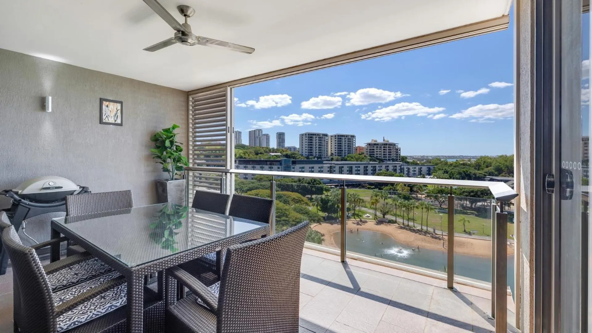 Balcony/Terrace in Darwin Waterfront Short Stay Apartments