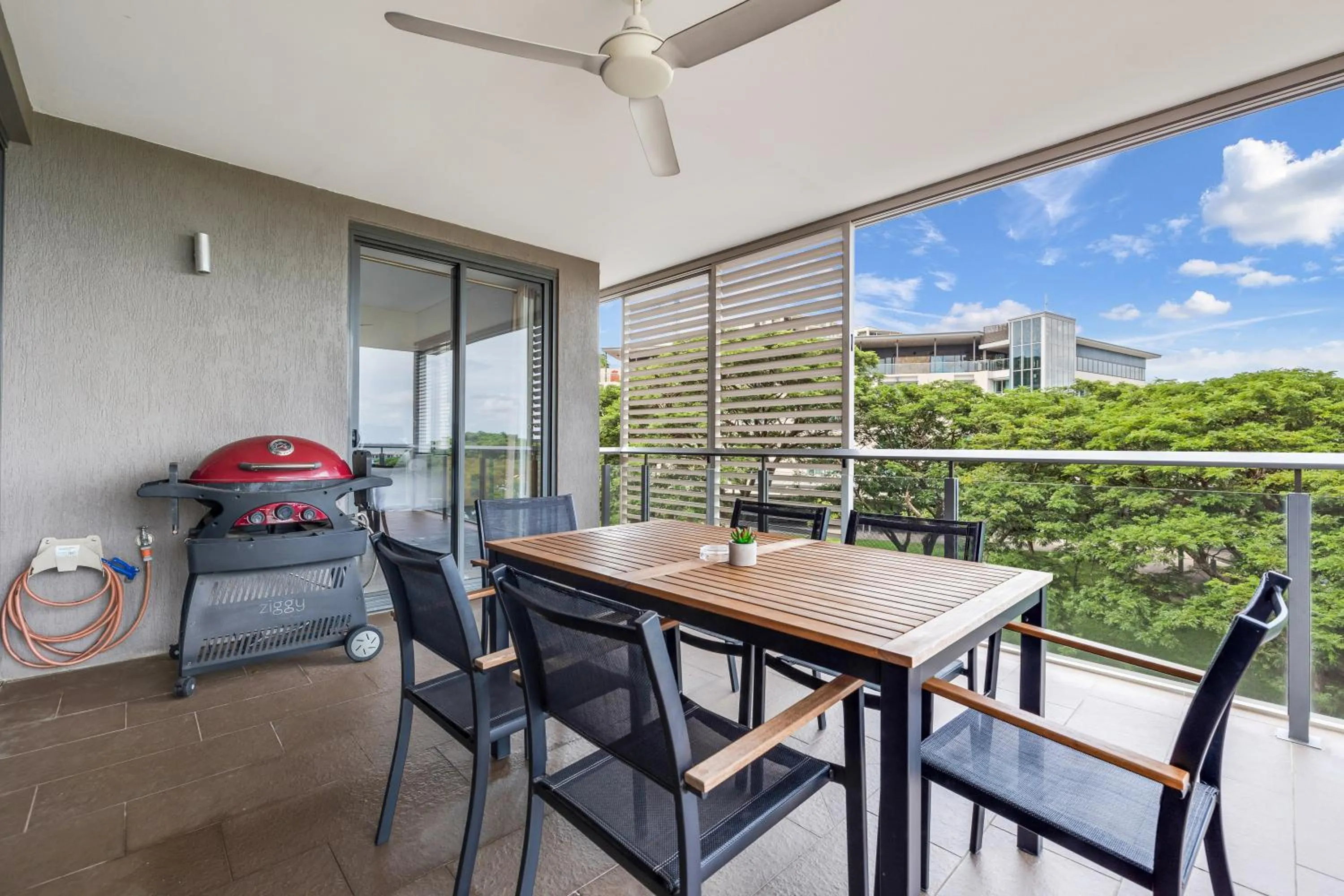 Balcony/Terrace in Darwin Waterfront Short Stay Apartments