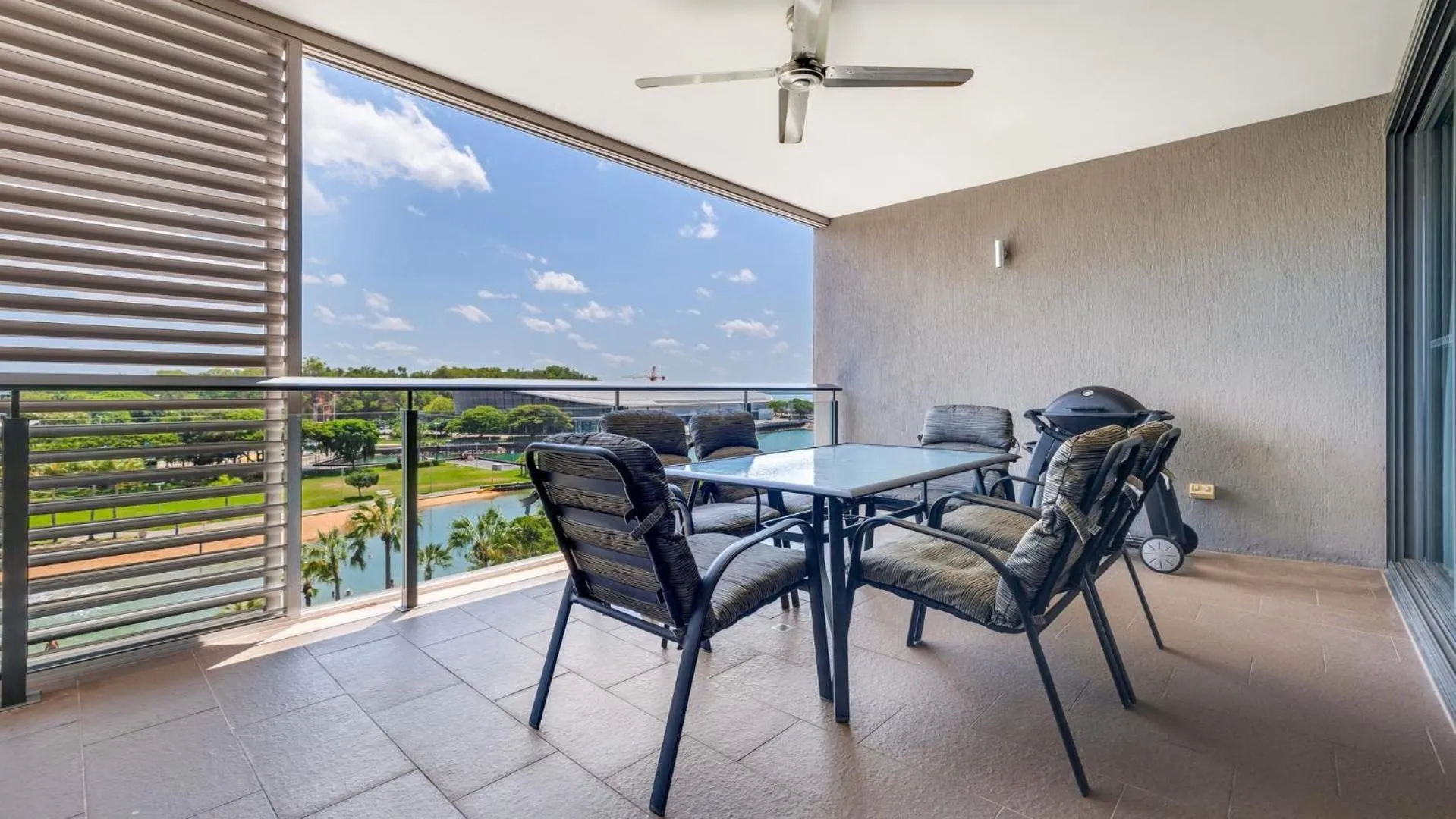 Balcony/Terrace in Darwin Waterfront Short Stay Apartments