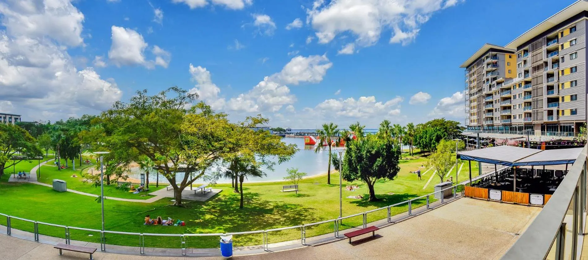 Property building in Darwin Waterfront Short Stay Apartments