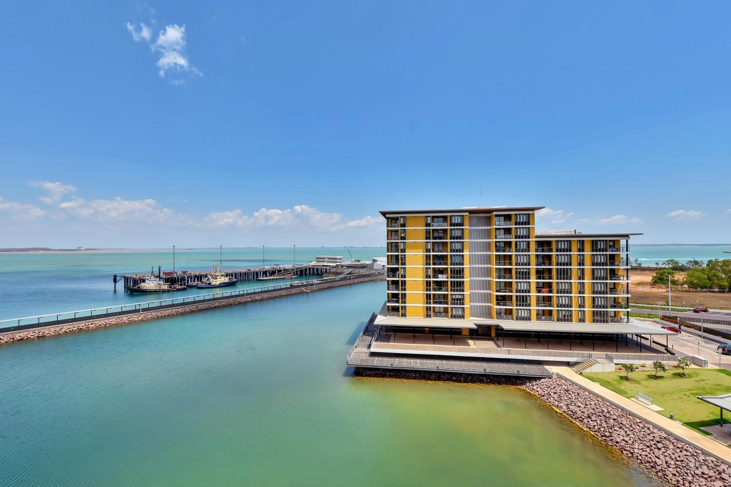 Balcony/Terrace in Darwin Waterfront Short Stay Apartments