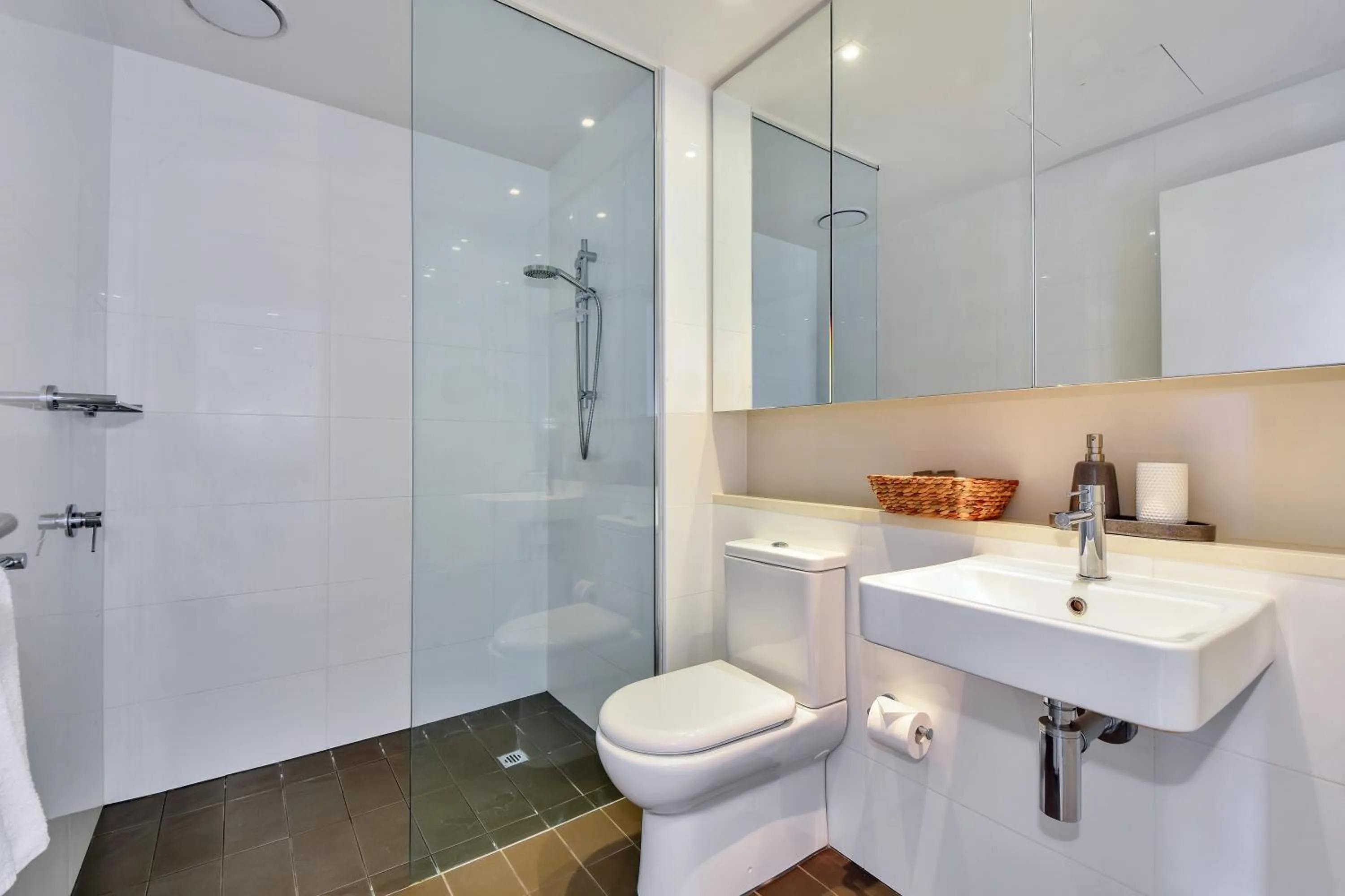 Bathroom in Darwin Waterfront Short Stay Apartments