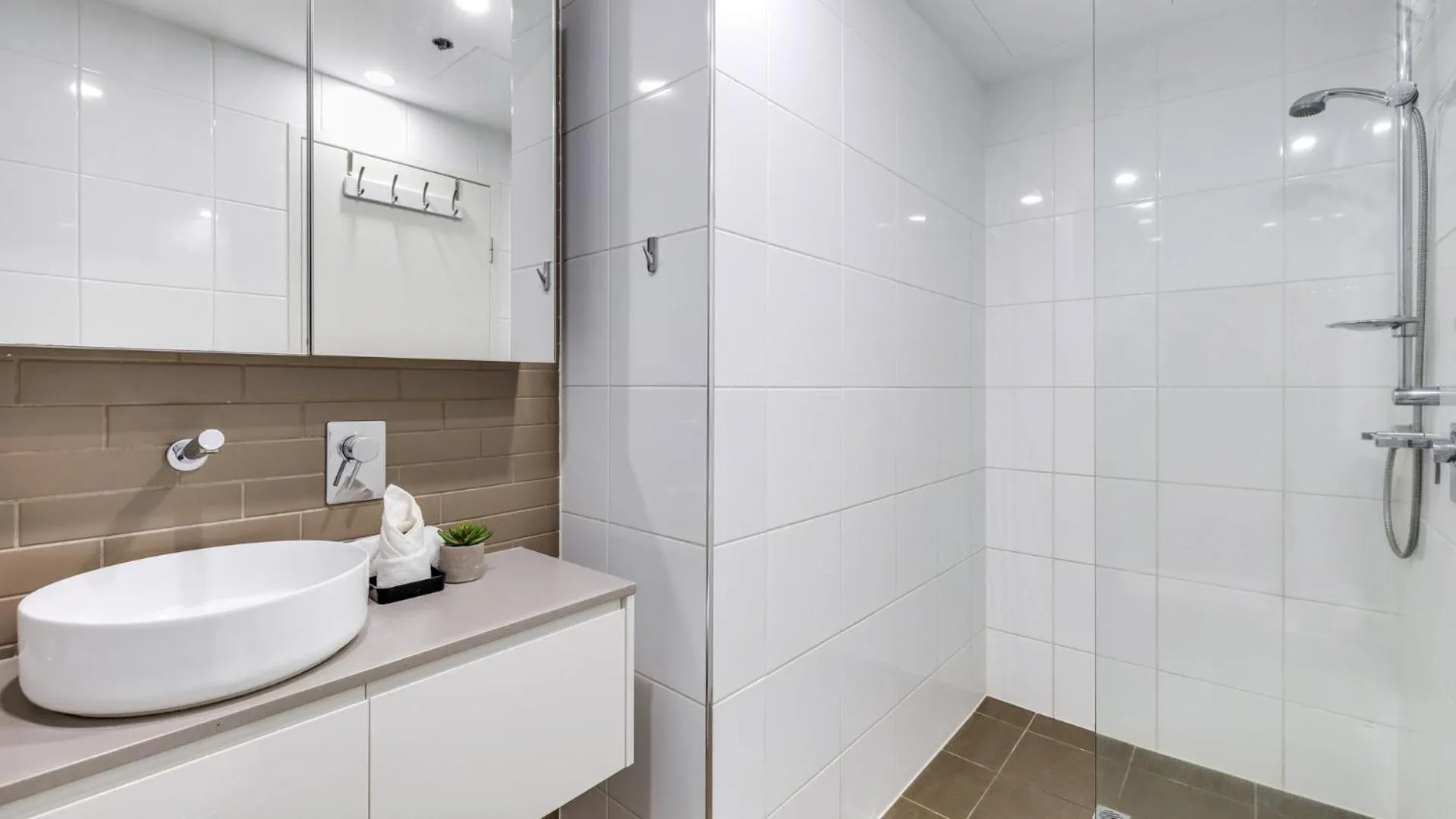 Bathroom in Darwin Waterfront Short Stay Apartments