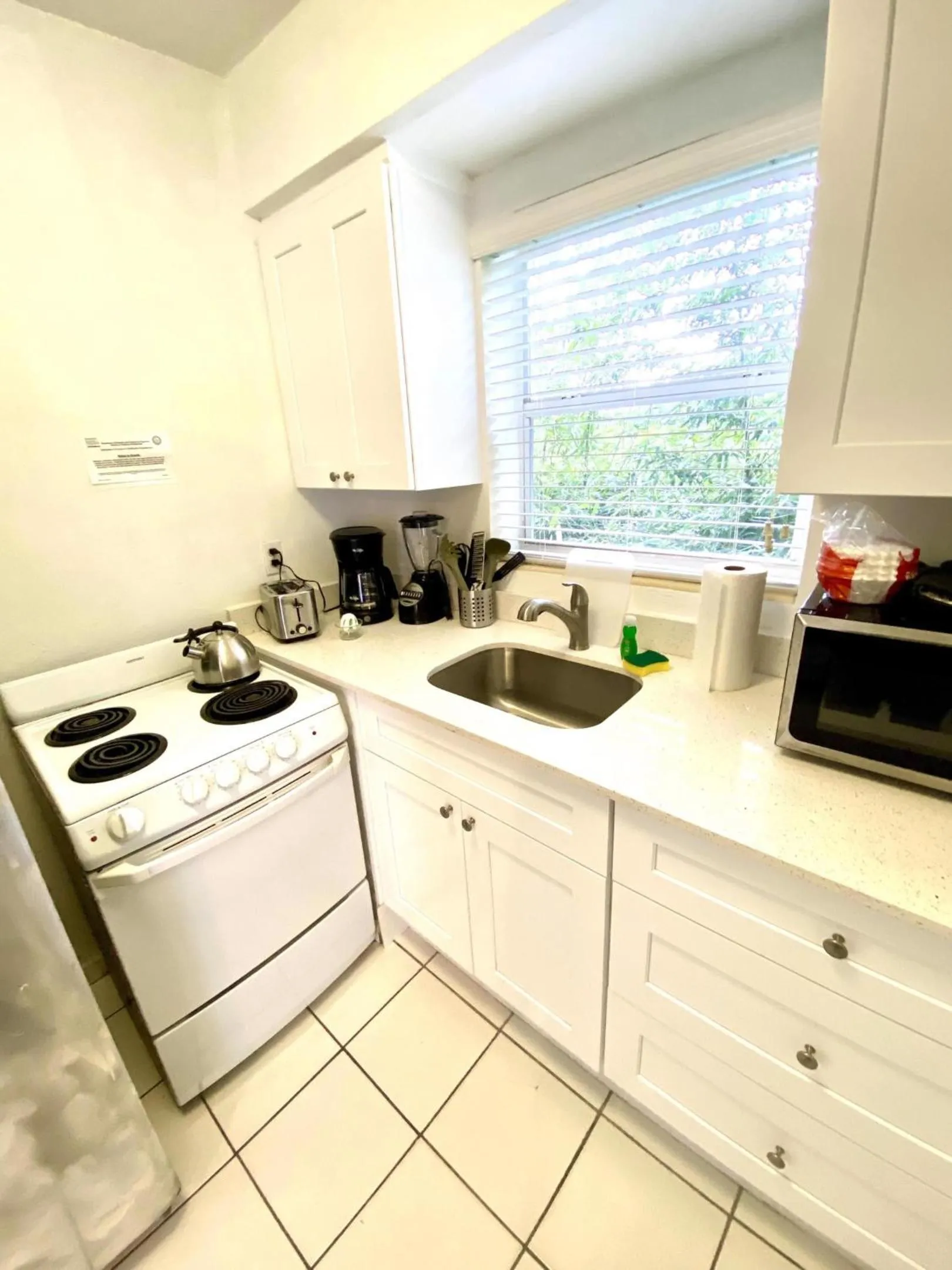 Property building in Southwinds Inn by The Gold Nests