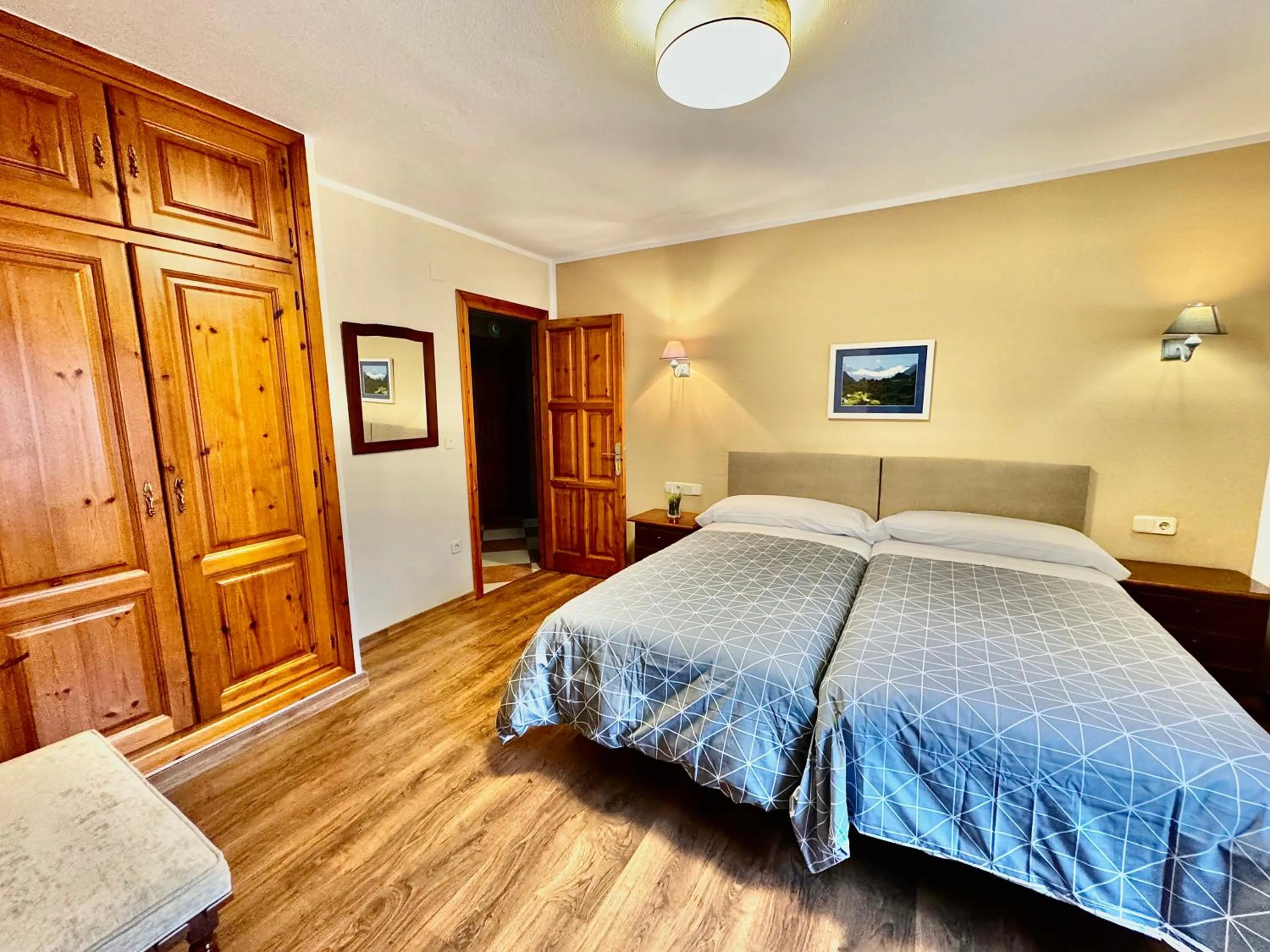 Hotel La Rivera