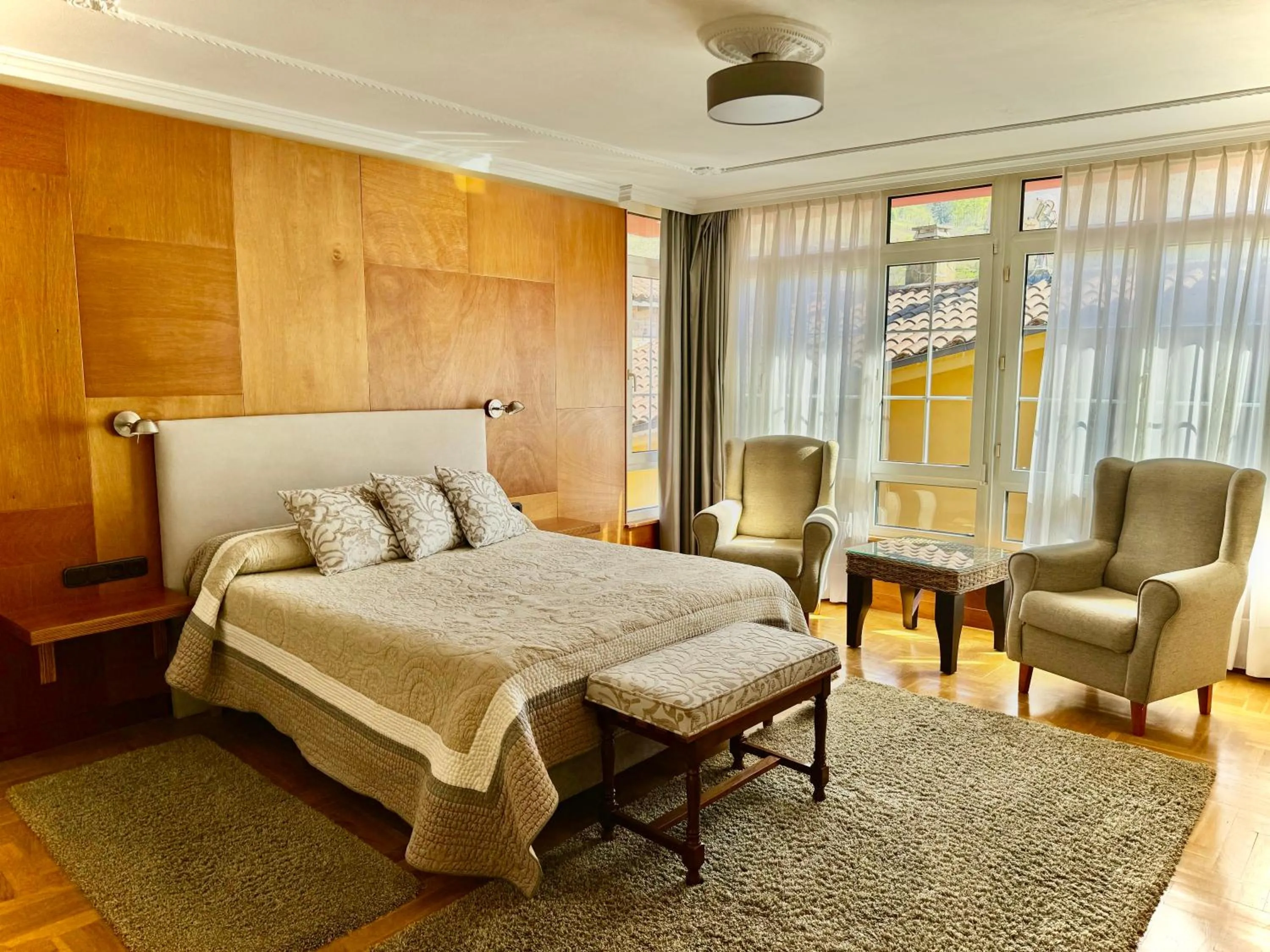 Hotel La Rivera
