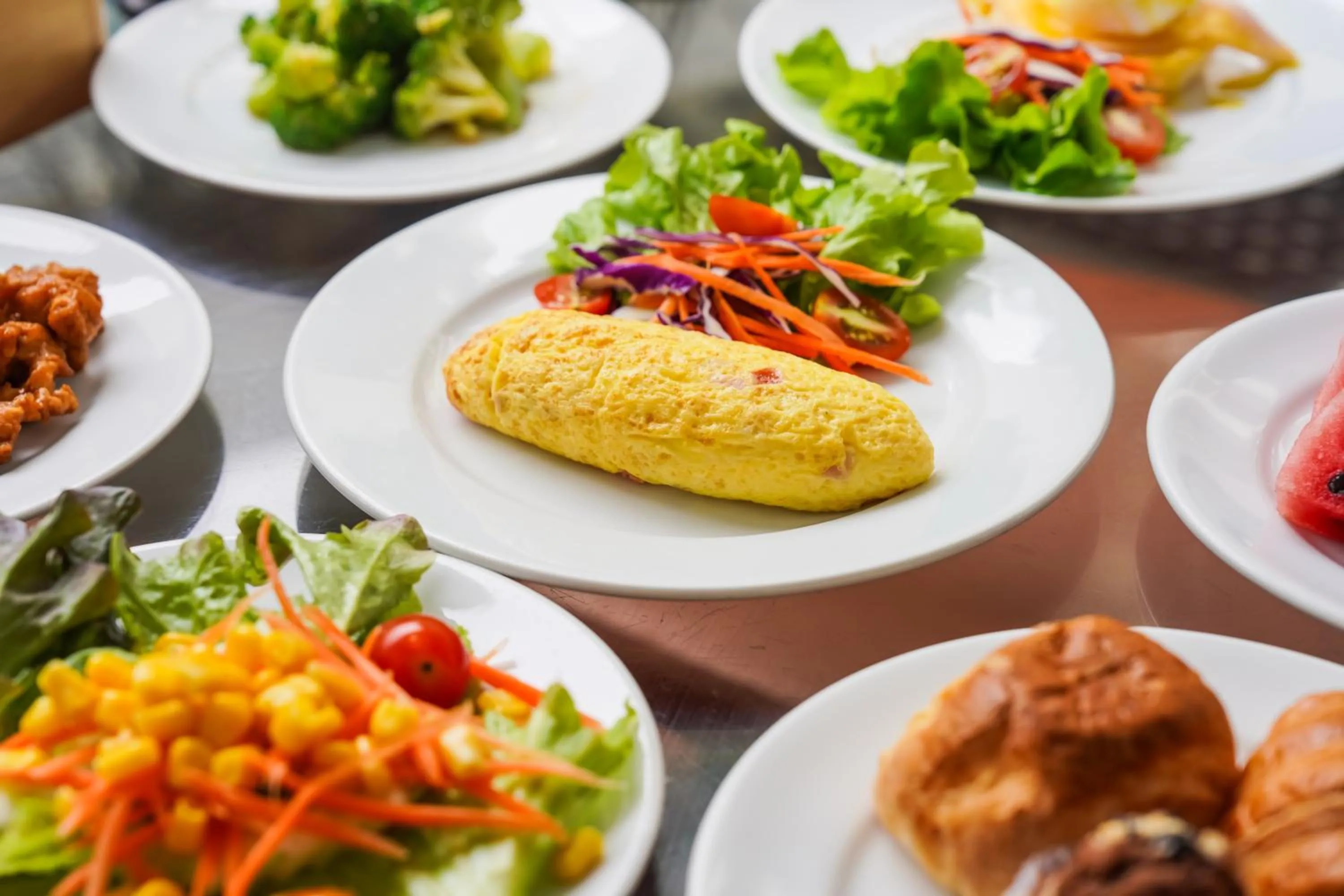 Breakfast in Golden Tulip Pattaya Beachfront Resort