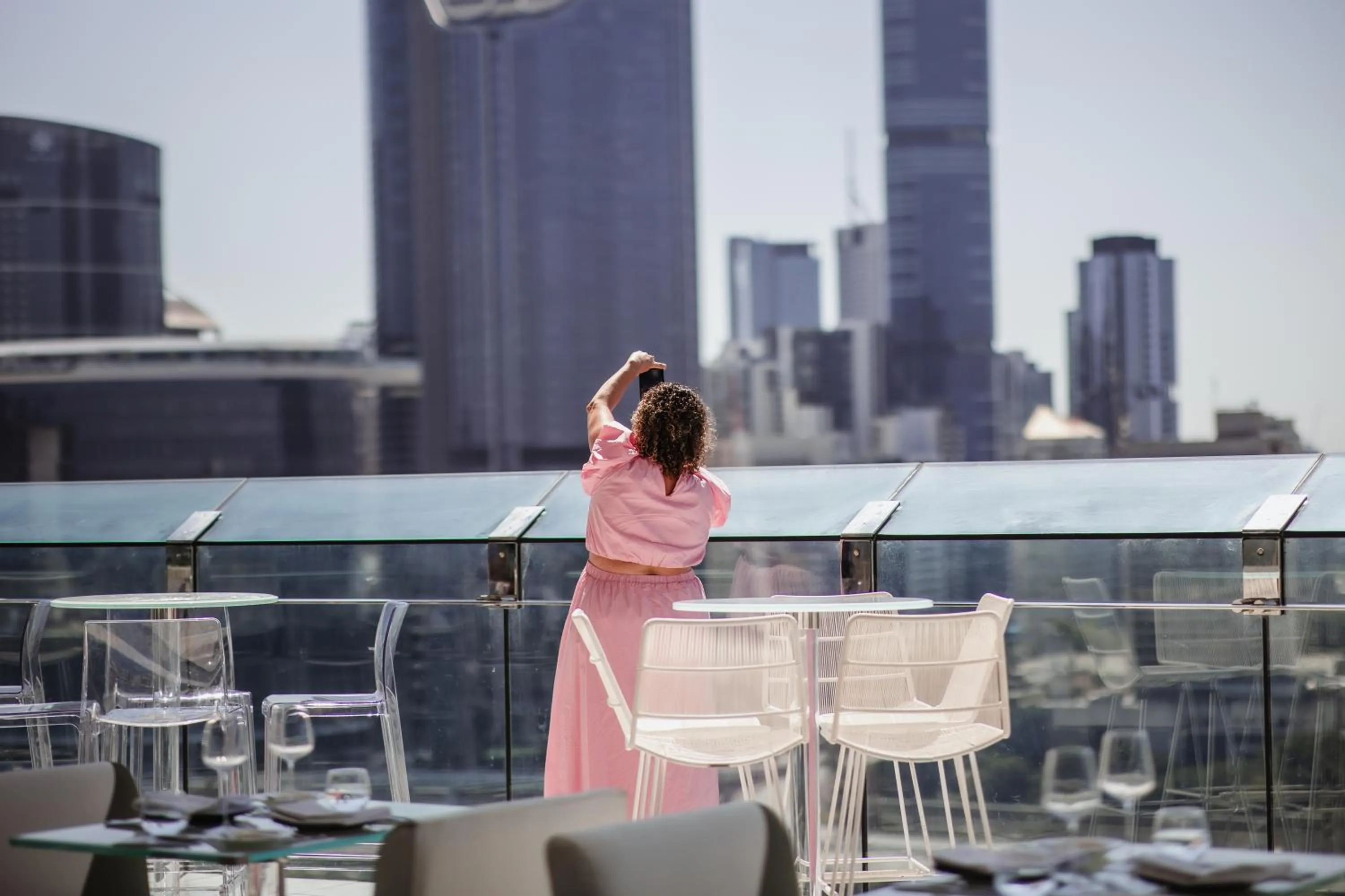 Restaurant/places to eat in Emporium Hotel South Bank