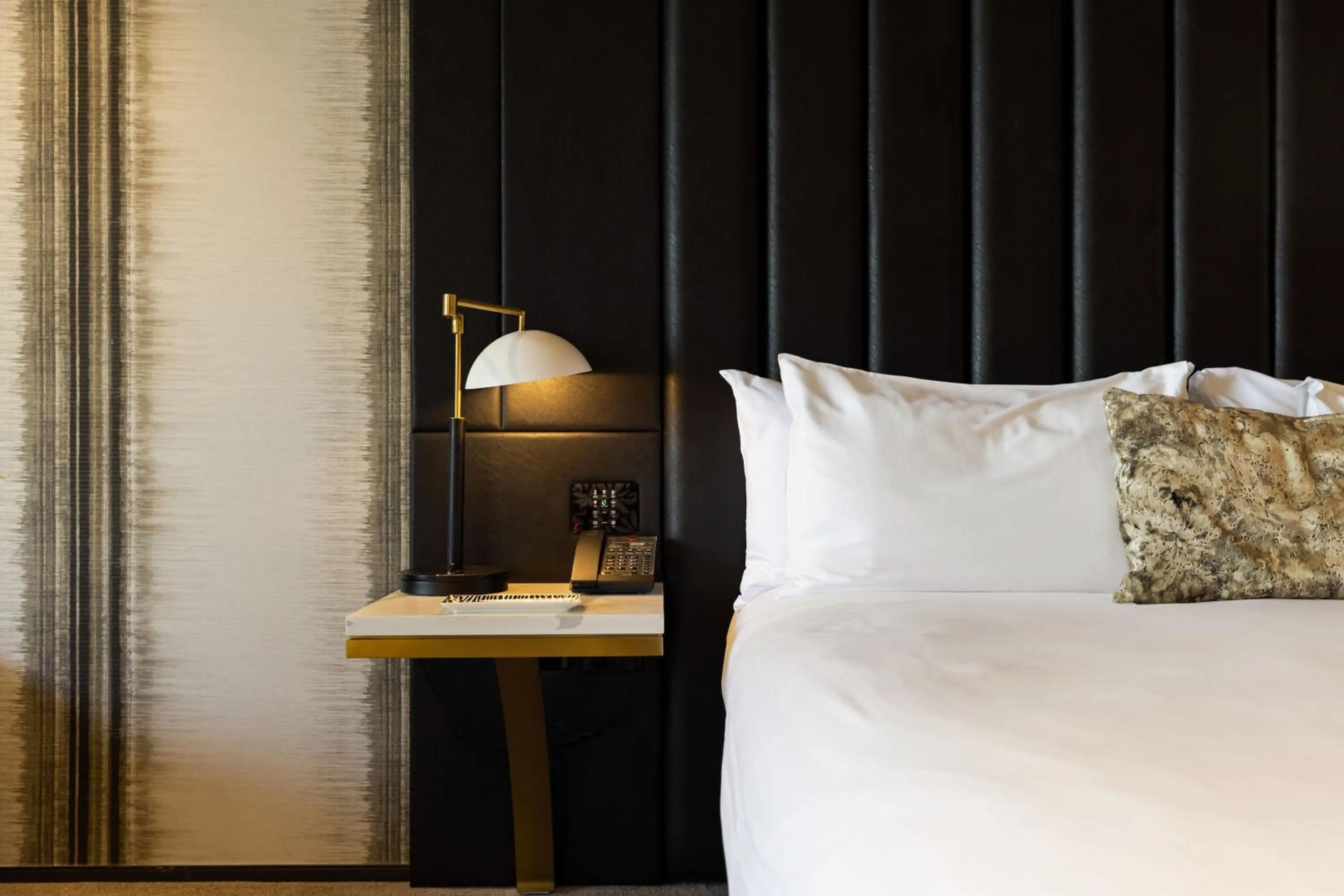 Bedroom, Bed in Emporium Hotel South Bank