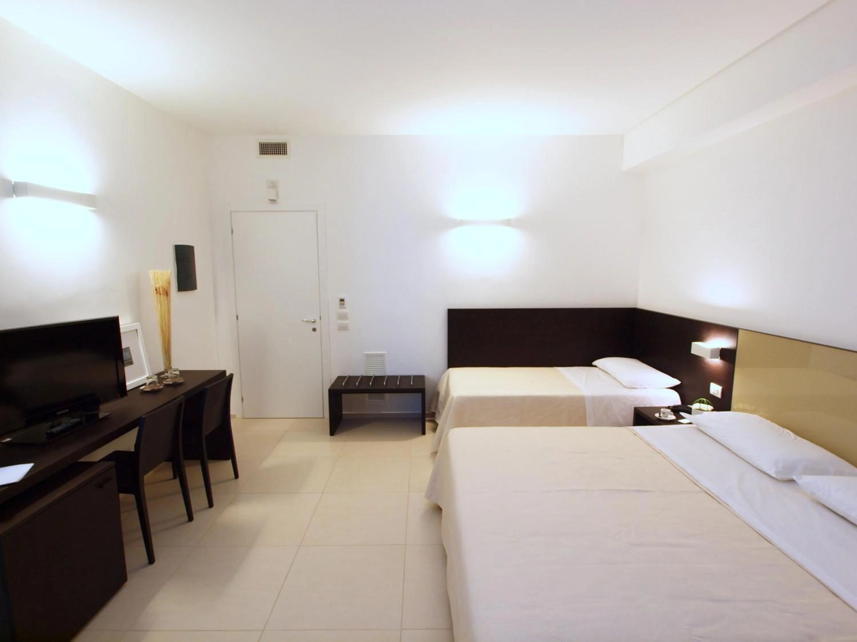 Photo of the whole room, Bed in Hotel Villa San Bartolo