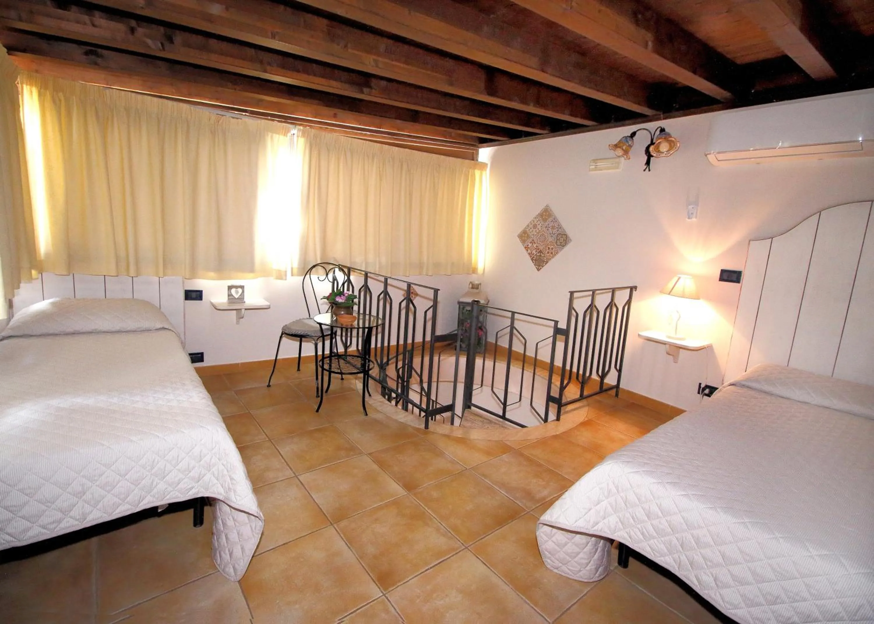 Bedroom, Bed in Bed and Breakfast Conte Luna