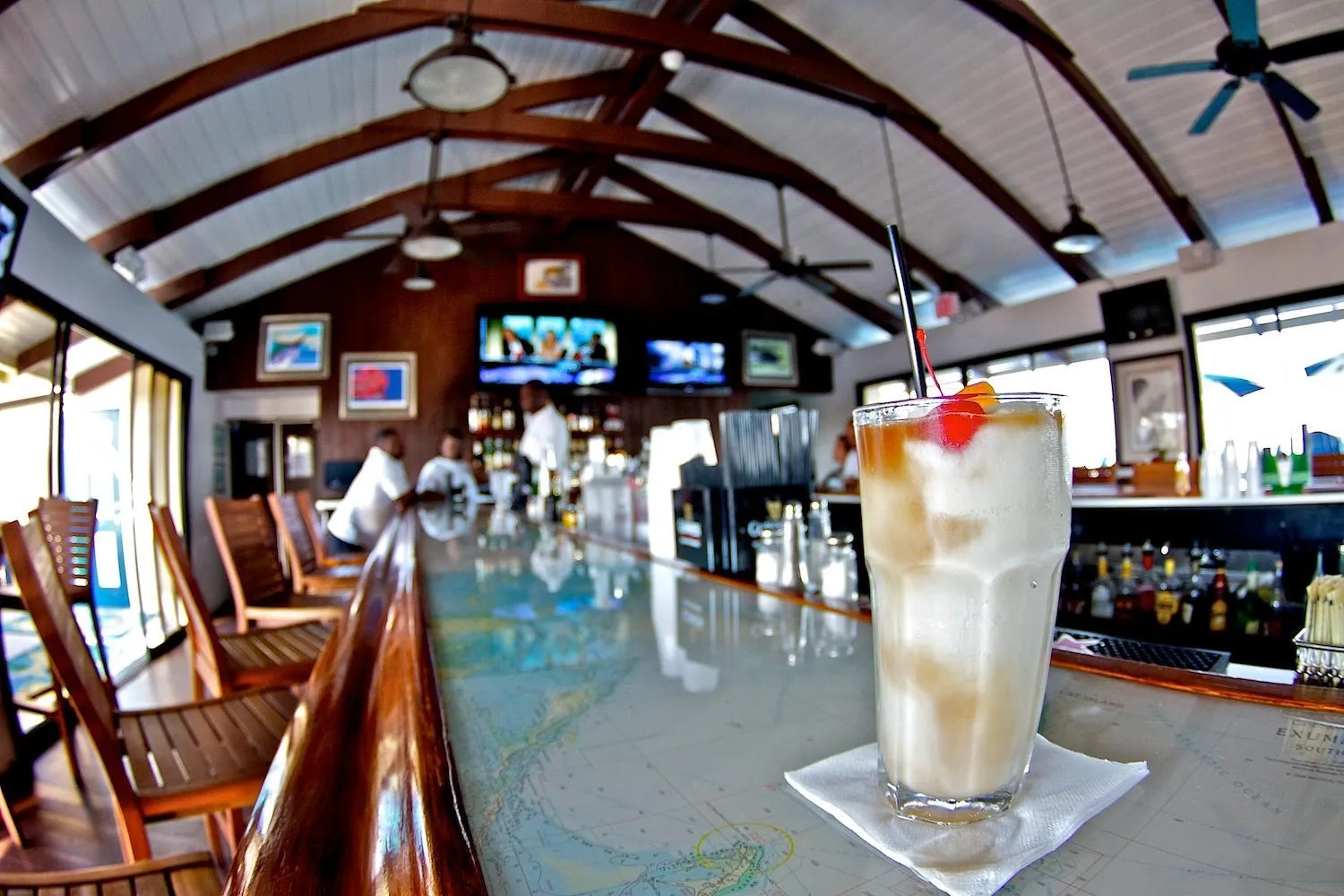 Lounge or bar in Bimini Big Game Club Resort & Marina
