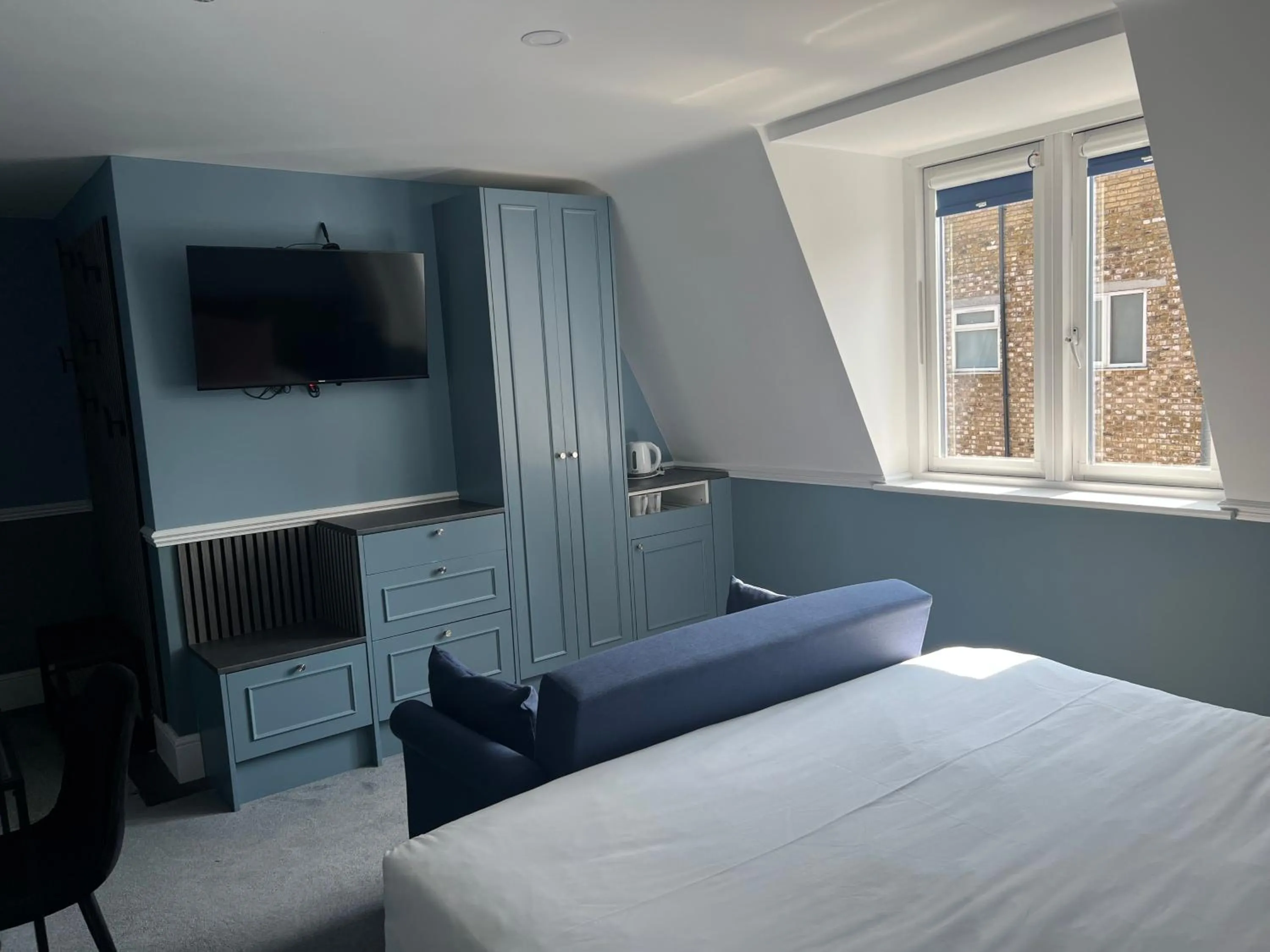 Bedroom, Bed in The Borough