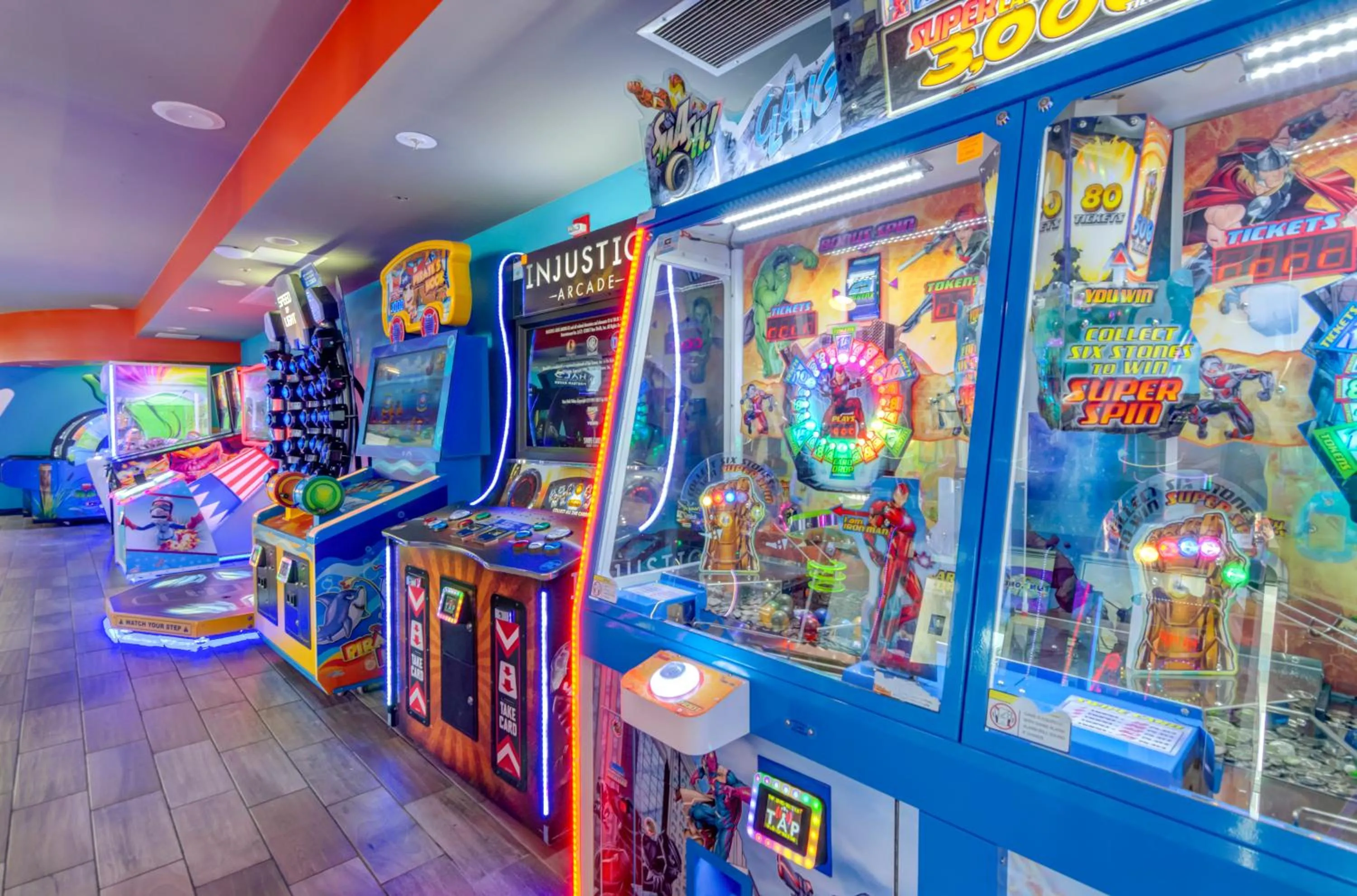 Game Room in Crown Reef Beach Resort and Waterpark