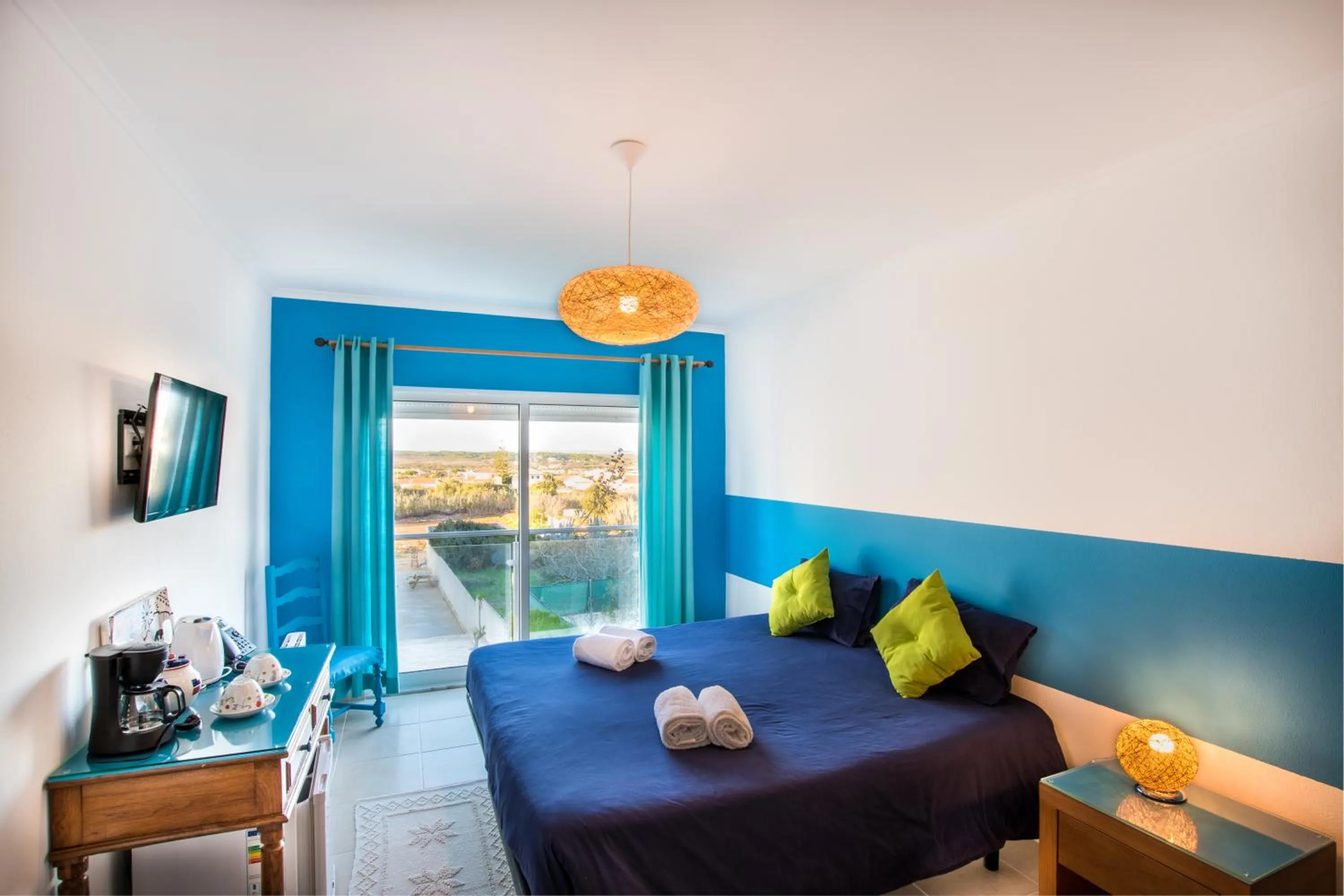 Bedroom, Bed in Tonel Apartamentos Turisticos