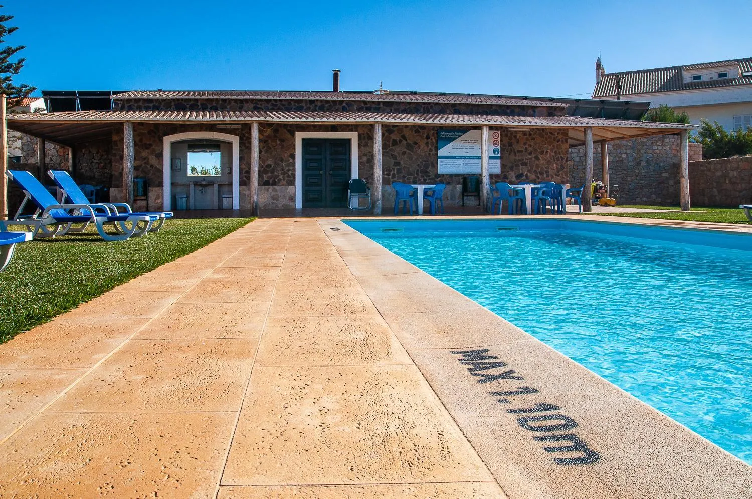 Pool view in Tonel Apartamentos Turisticos