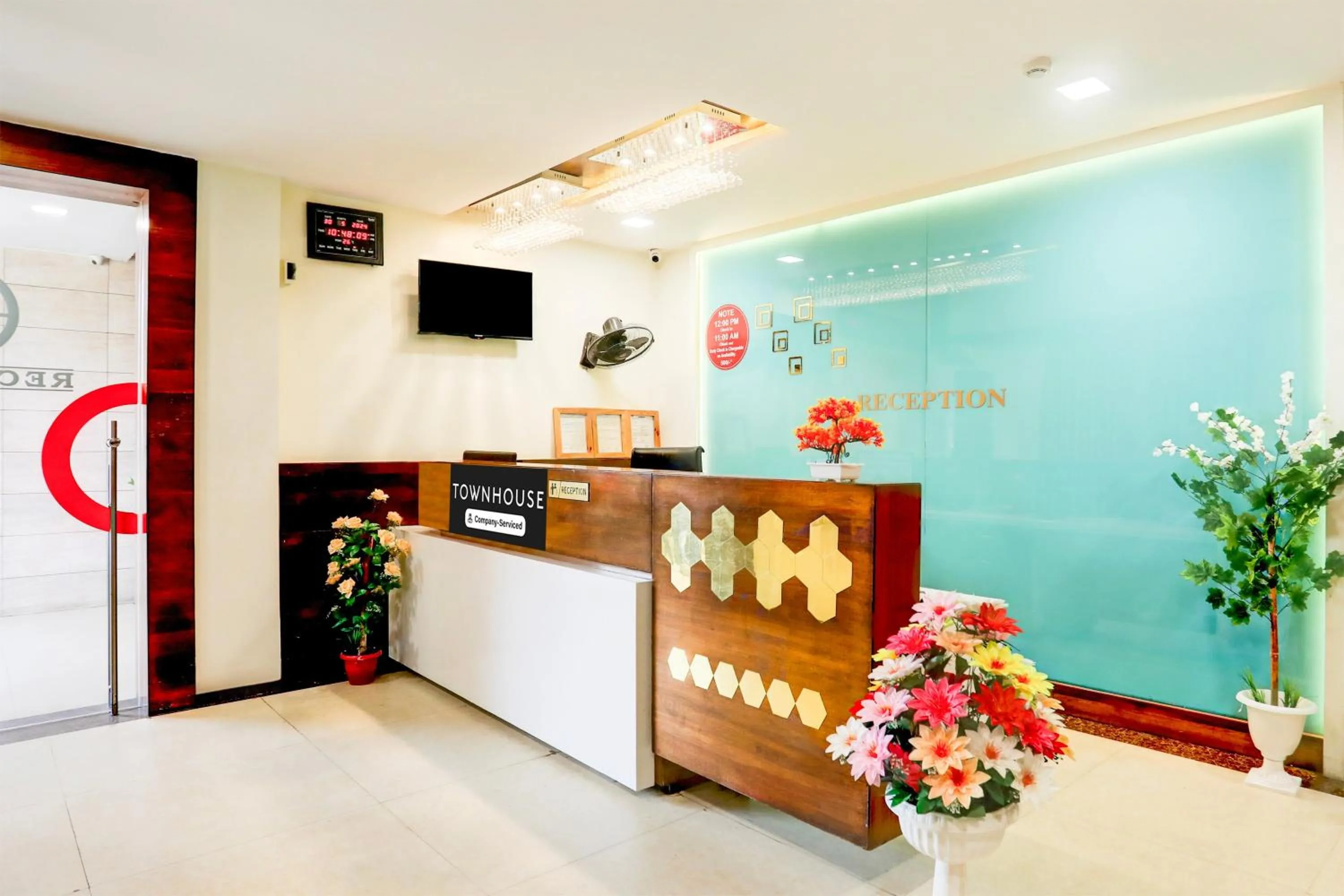 Lobby or reception in Townhouse Prahladnagar