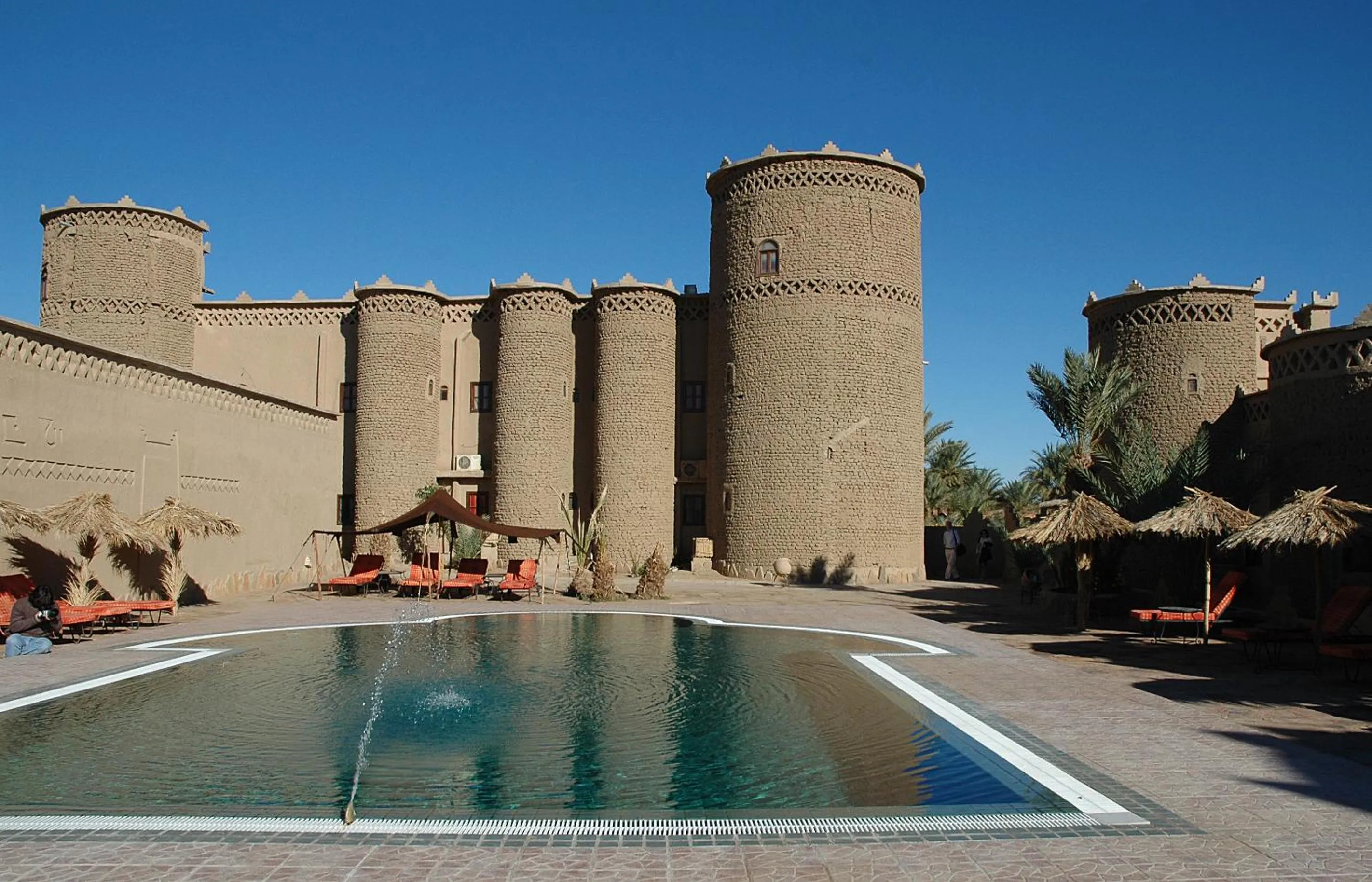 Swimming pool in Kasbah Hotel Tombouctou