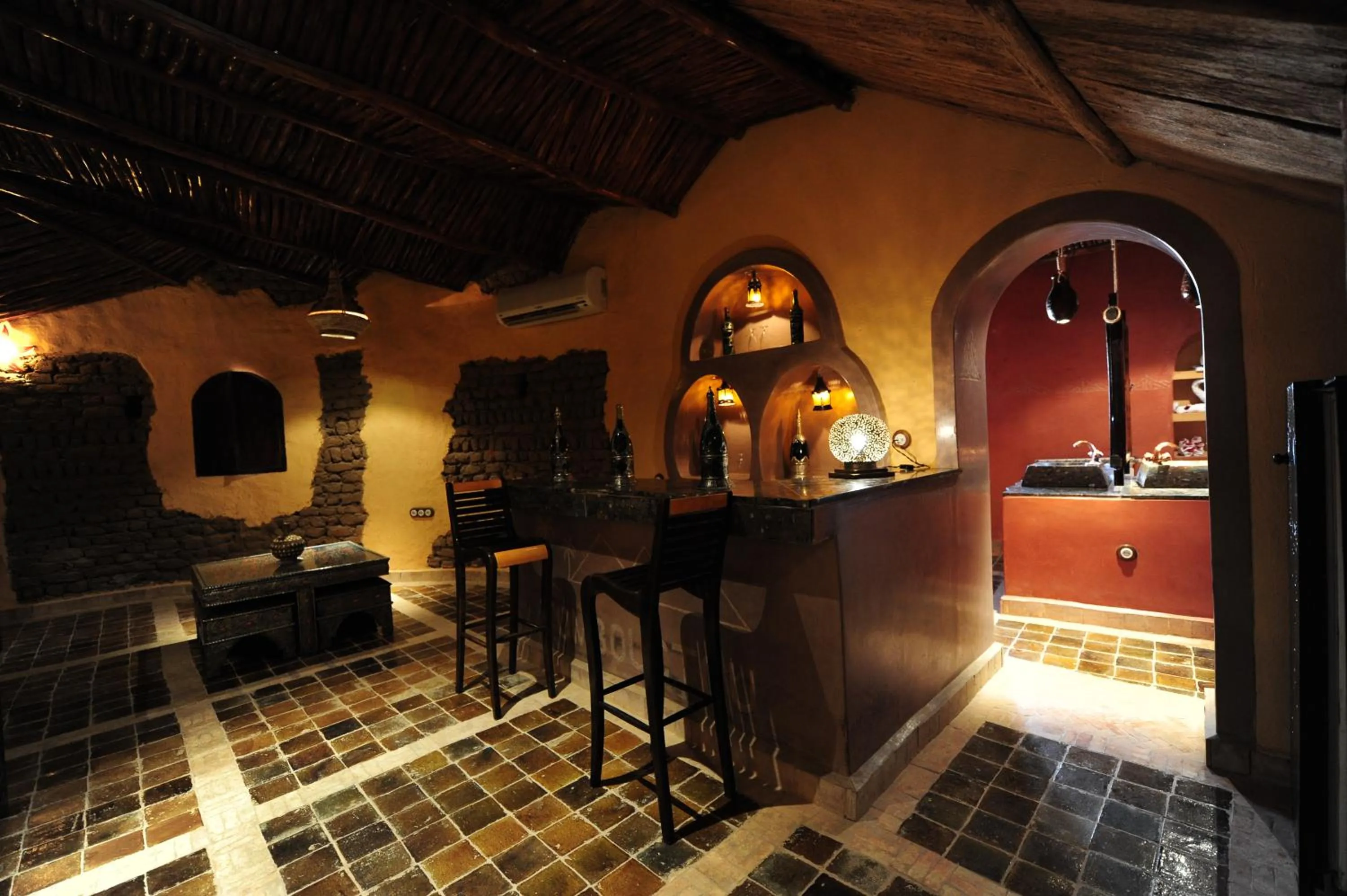 Photo of the whole room in Kasbah Hotel Tombouctou