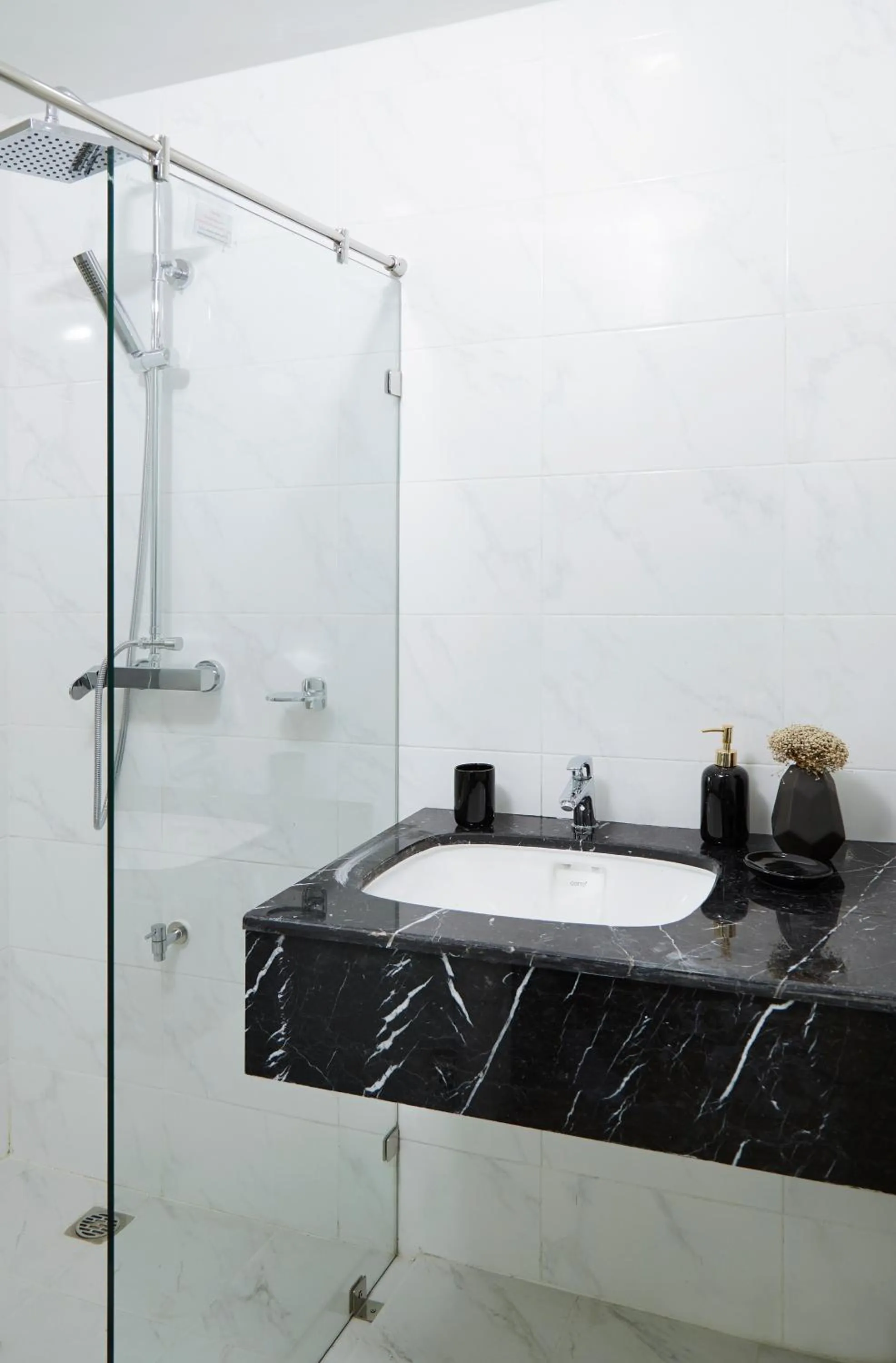 Shower in Phurinda Residence