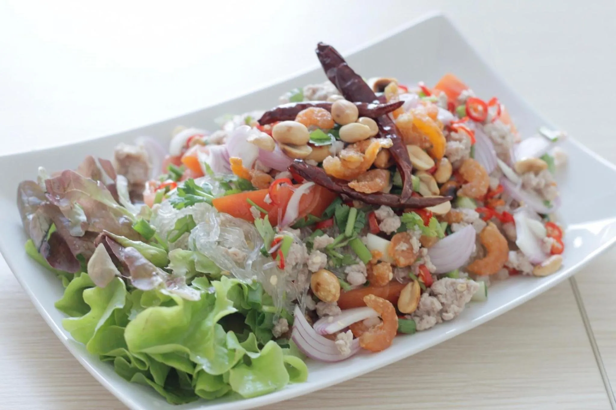 Restaurant/places to eat in Phurinda Residence