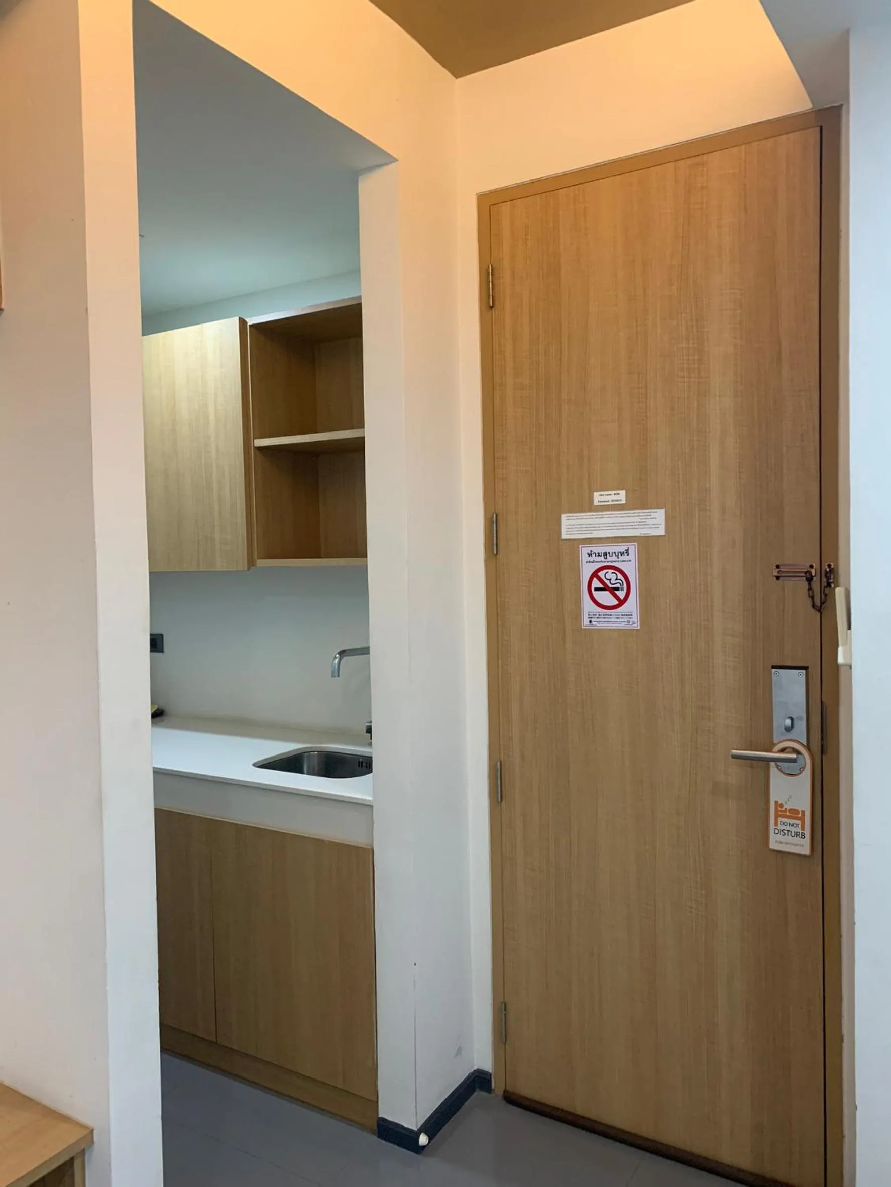 Kitchen or kitchenette in Phurinda Residence