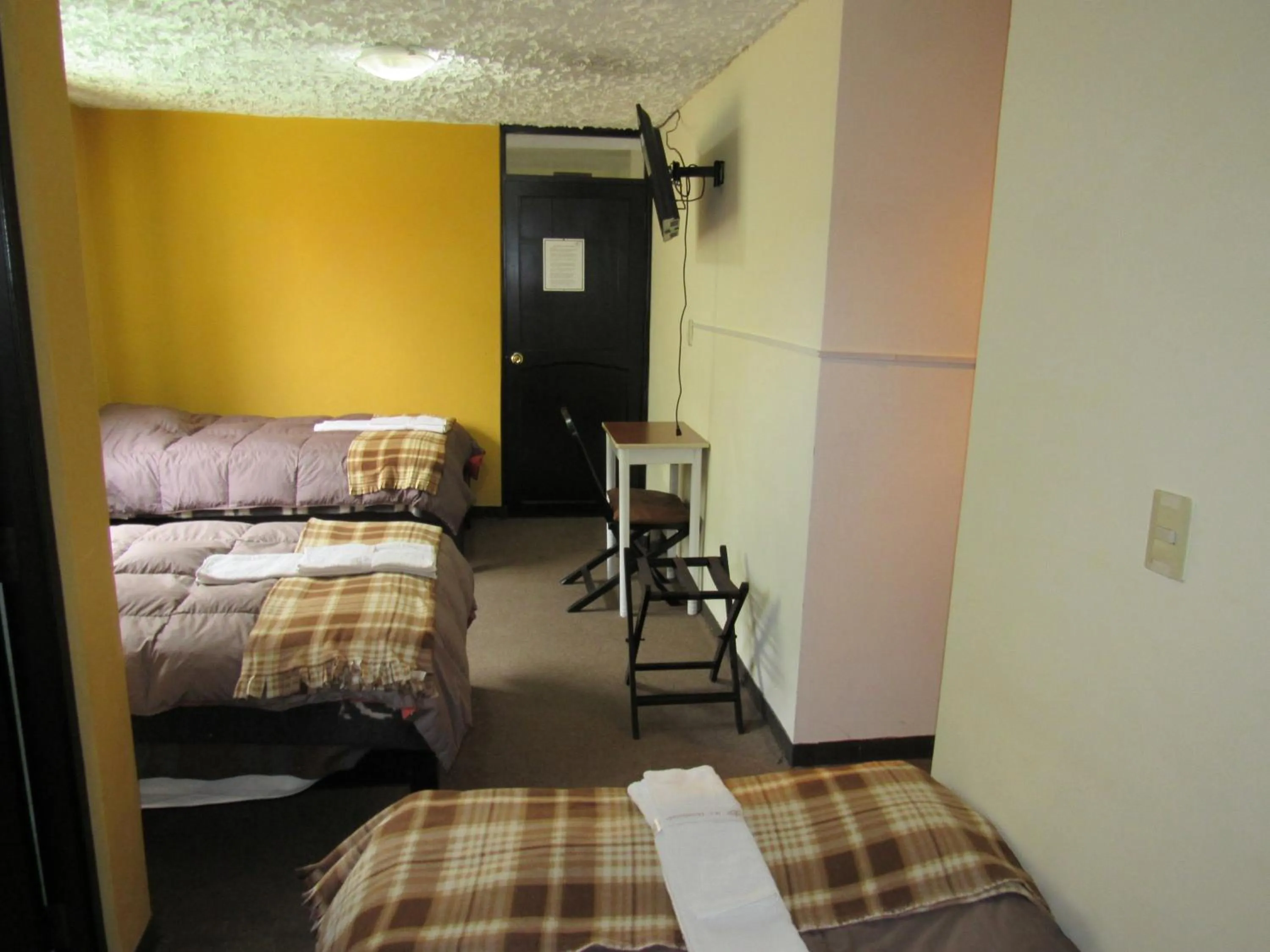 Photo of the whole room, Bed in Hotel Andenes