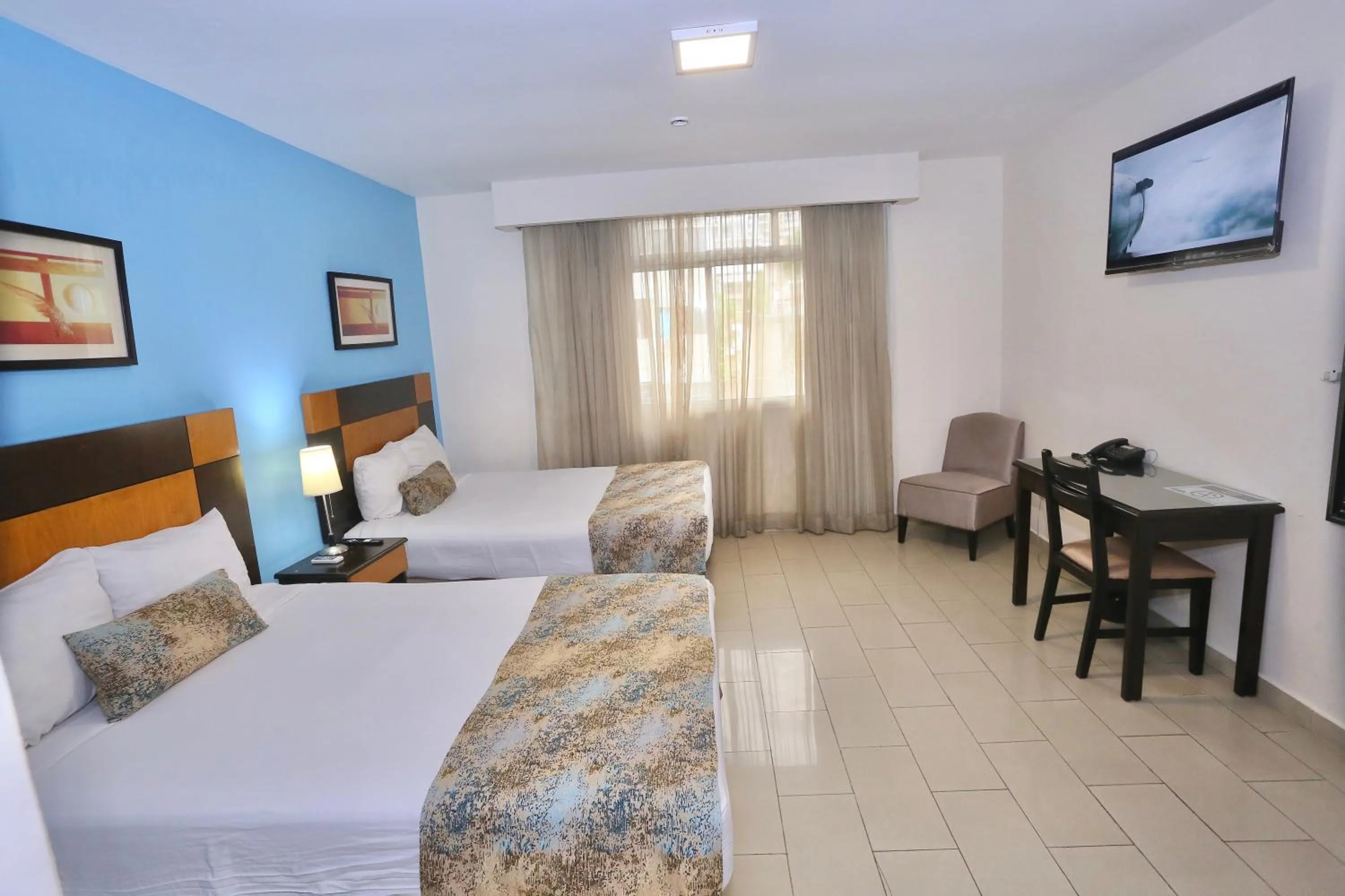 Bed in Metro Hotel Panama