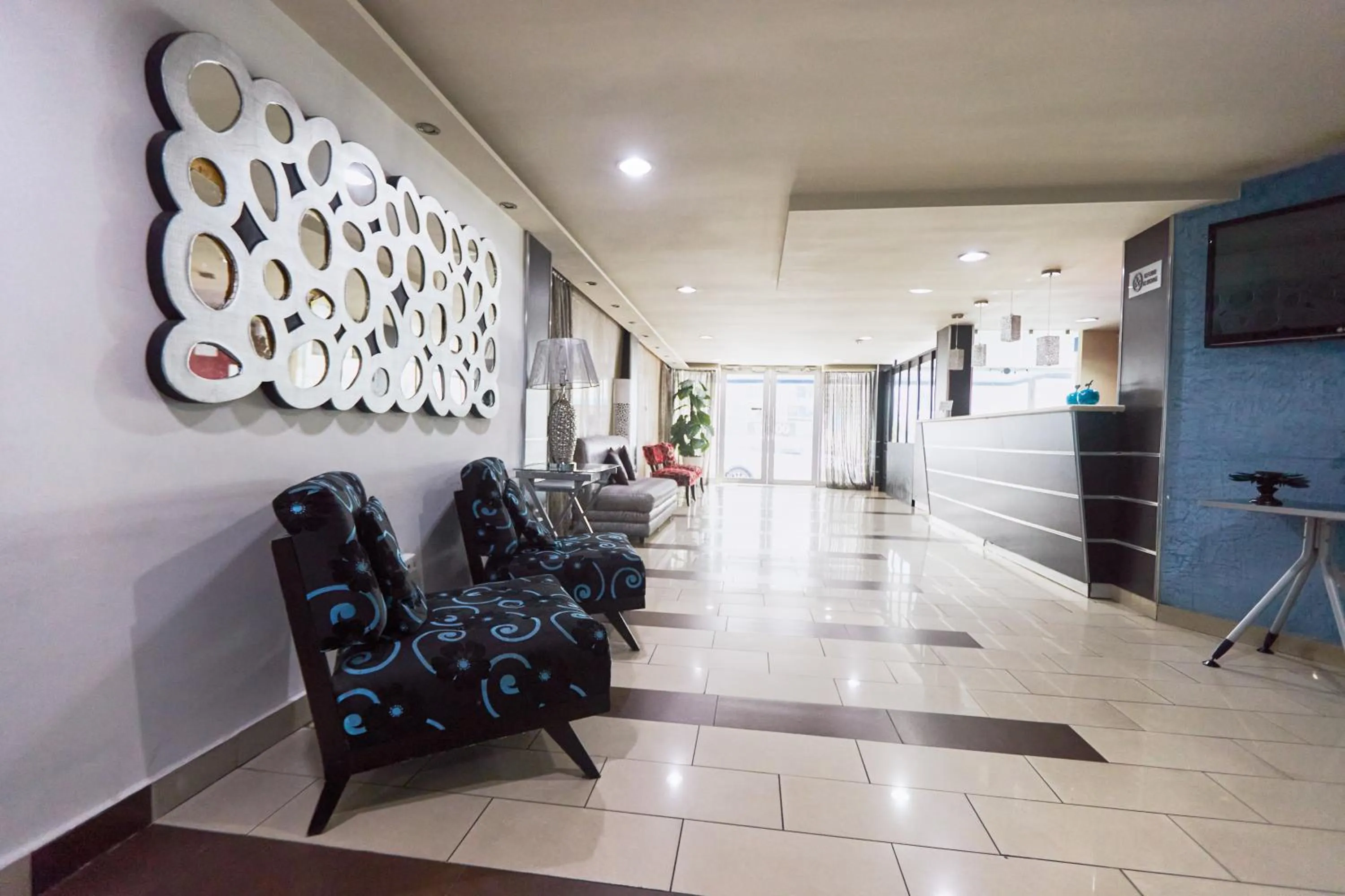 TV and multimedia in Metro Hotel Panama