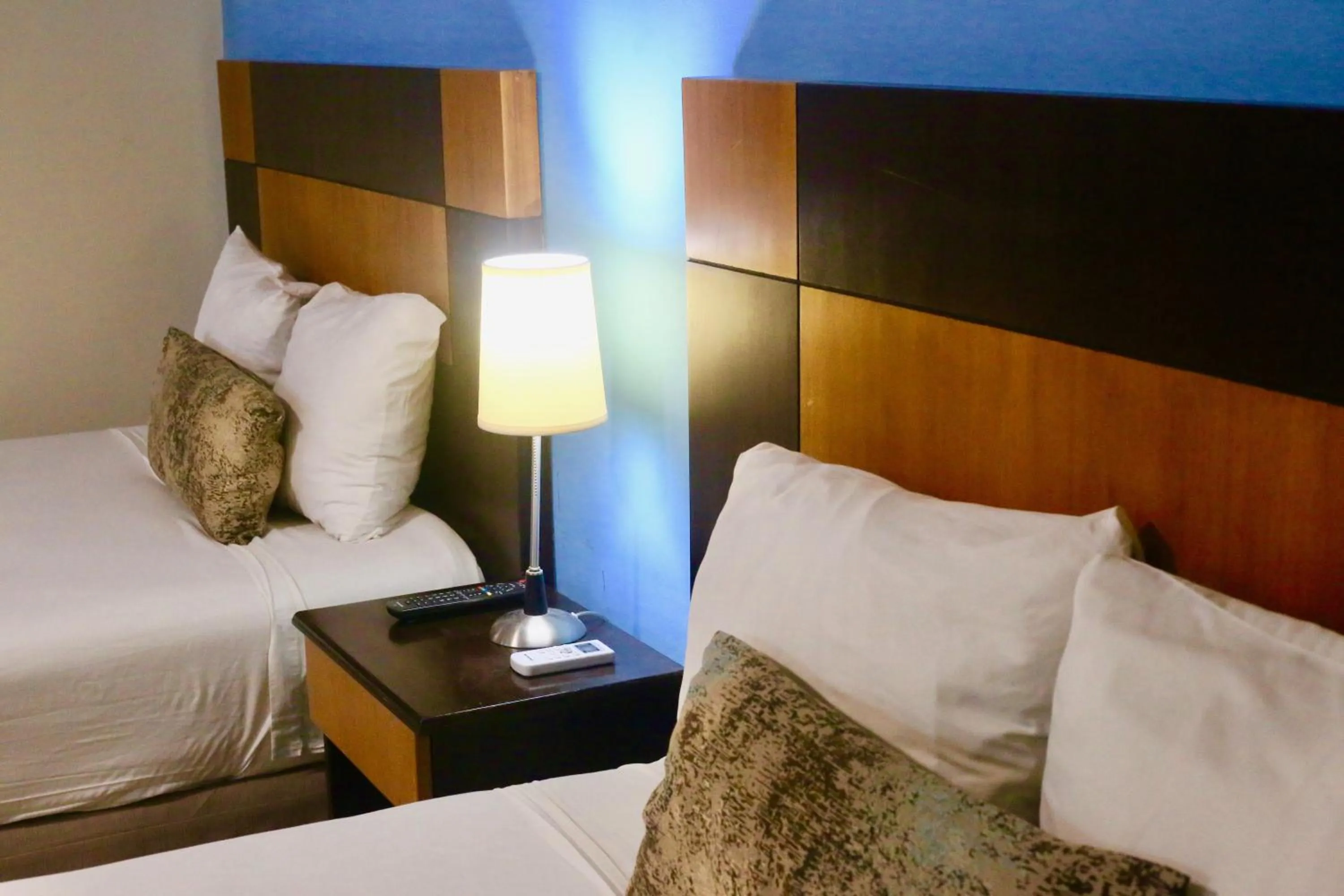 Bed in Metro Hotel Panama