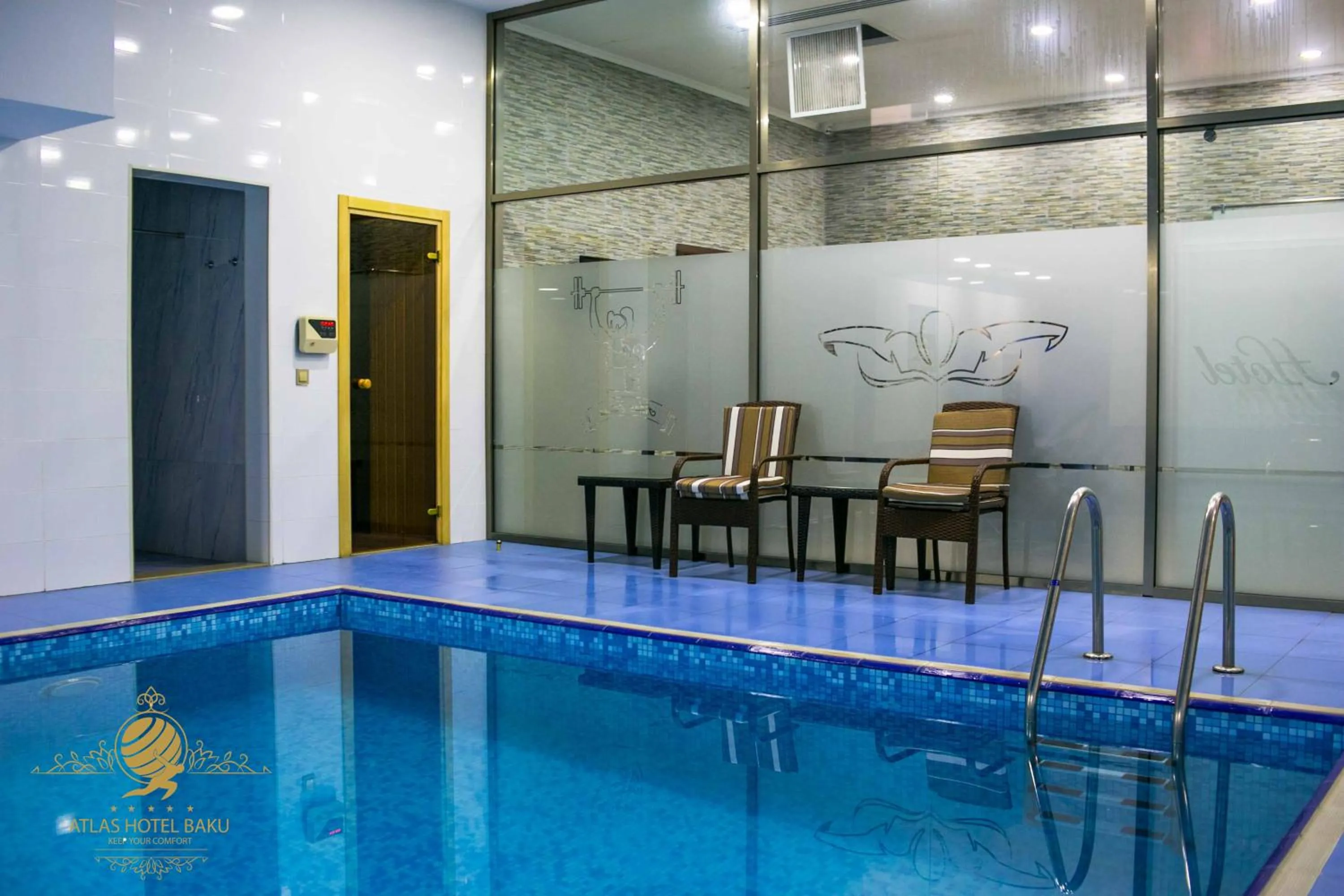 Swimming pool in Atlas Hotel Baku