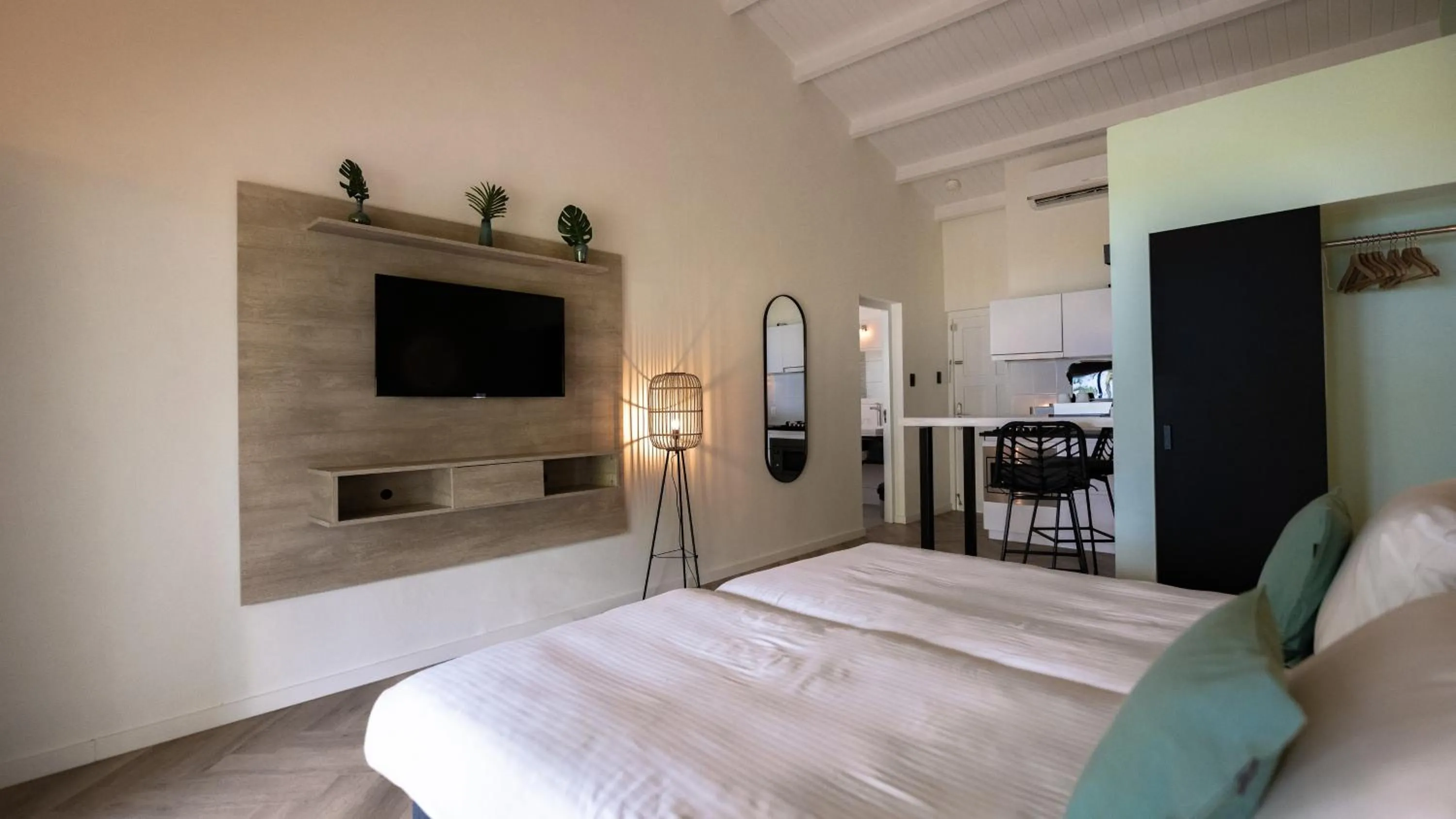 Photo of the whole room, Bed in Blue Bay Lodges