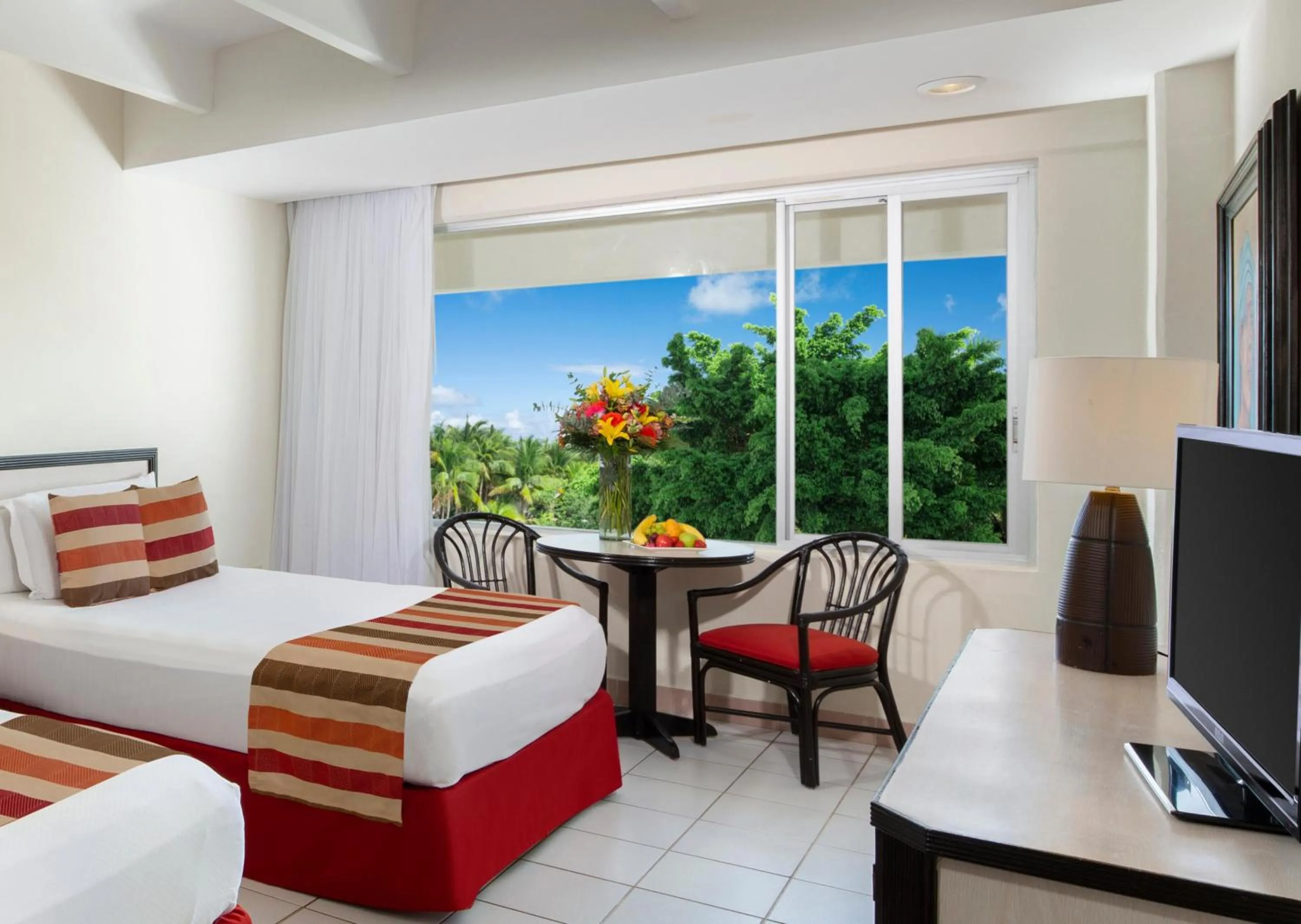 Photo of the whole room, Bed in Oasis Palm - All Inclusive