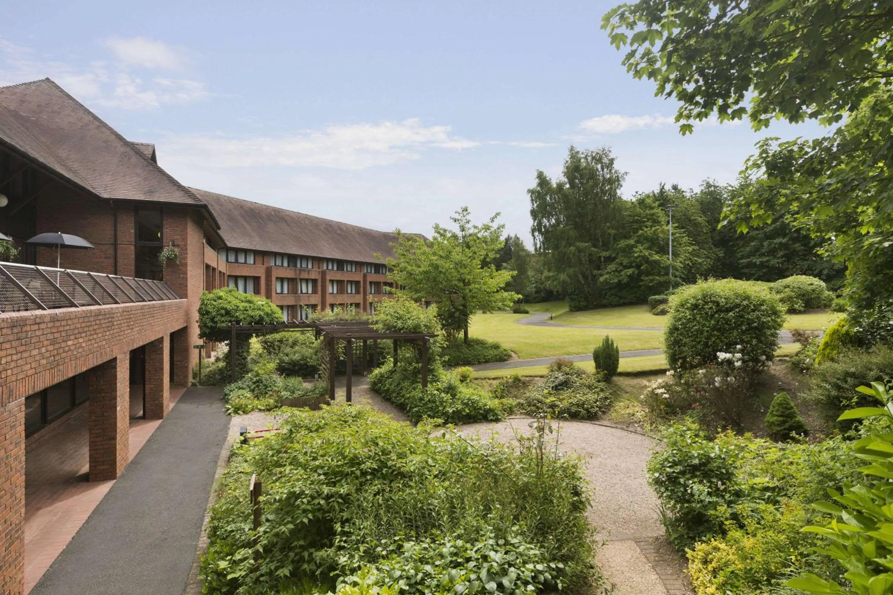 Garden in Ramada Telford Ironbridge