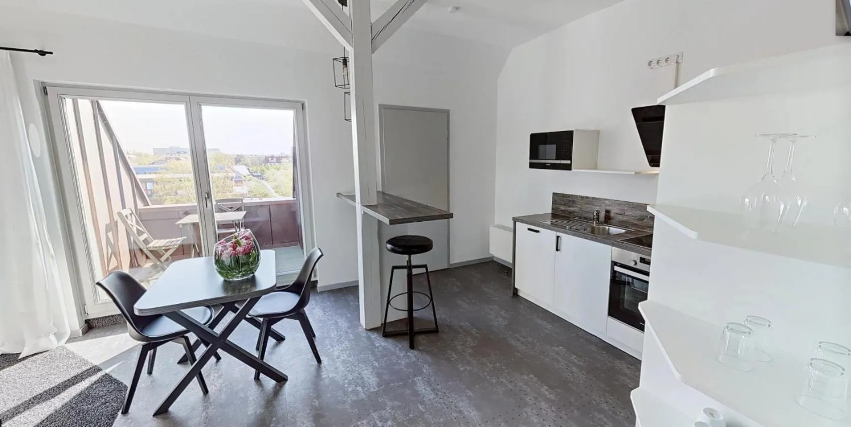 Kitchen or kitchenette in Boardinghouse Emden