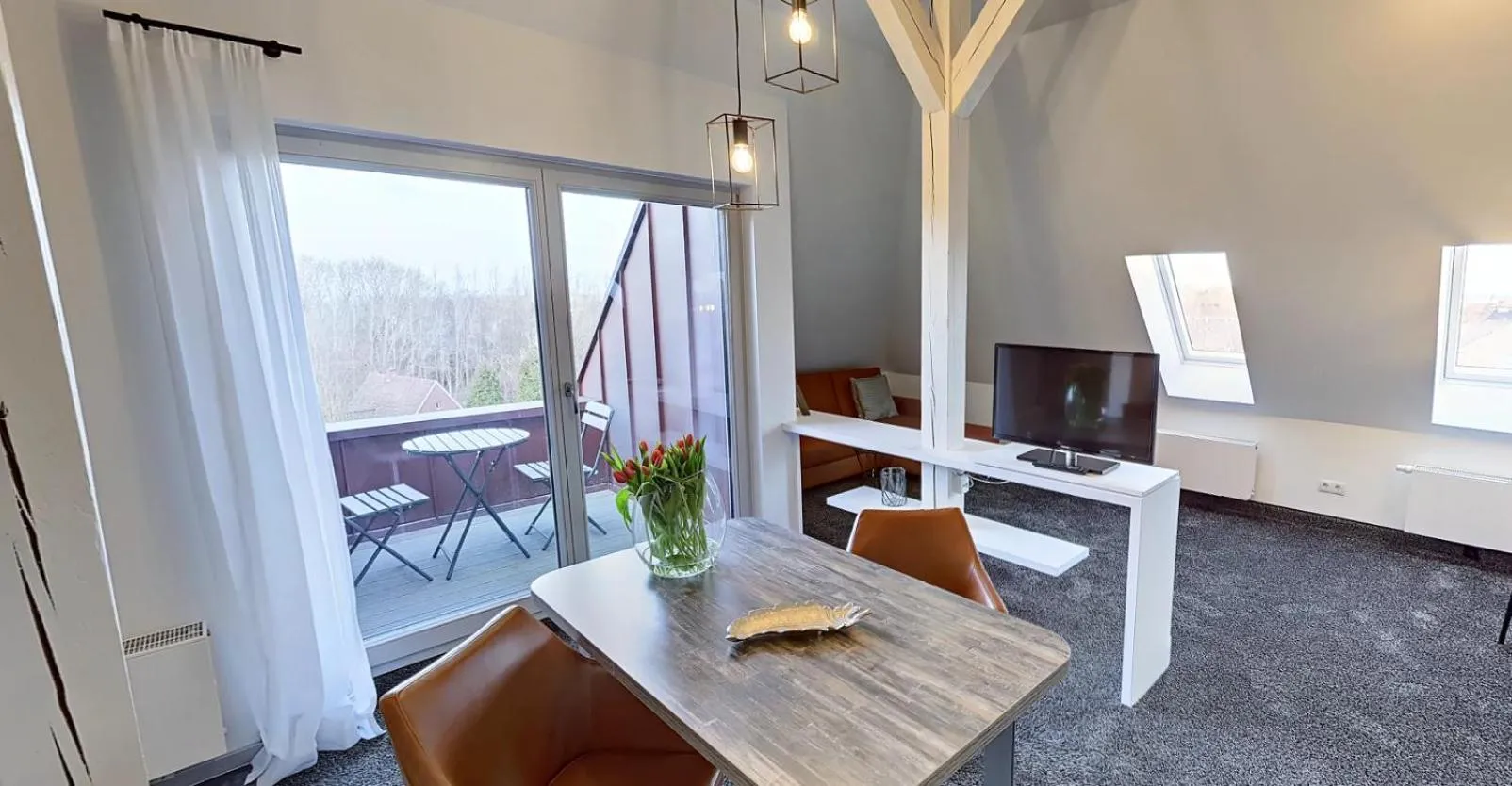 TV and multimedia in Boardinghouse Emden