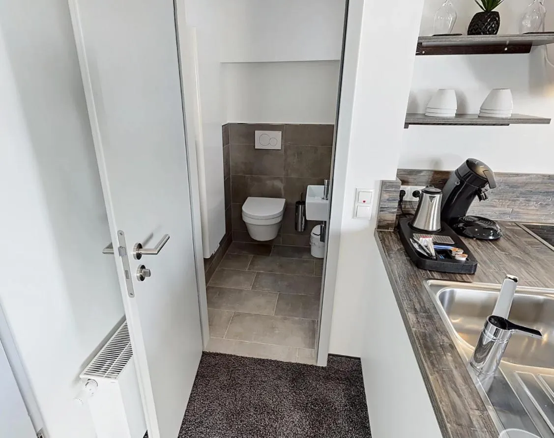 Toilet in Boardinghouse Emden