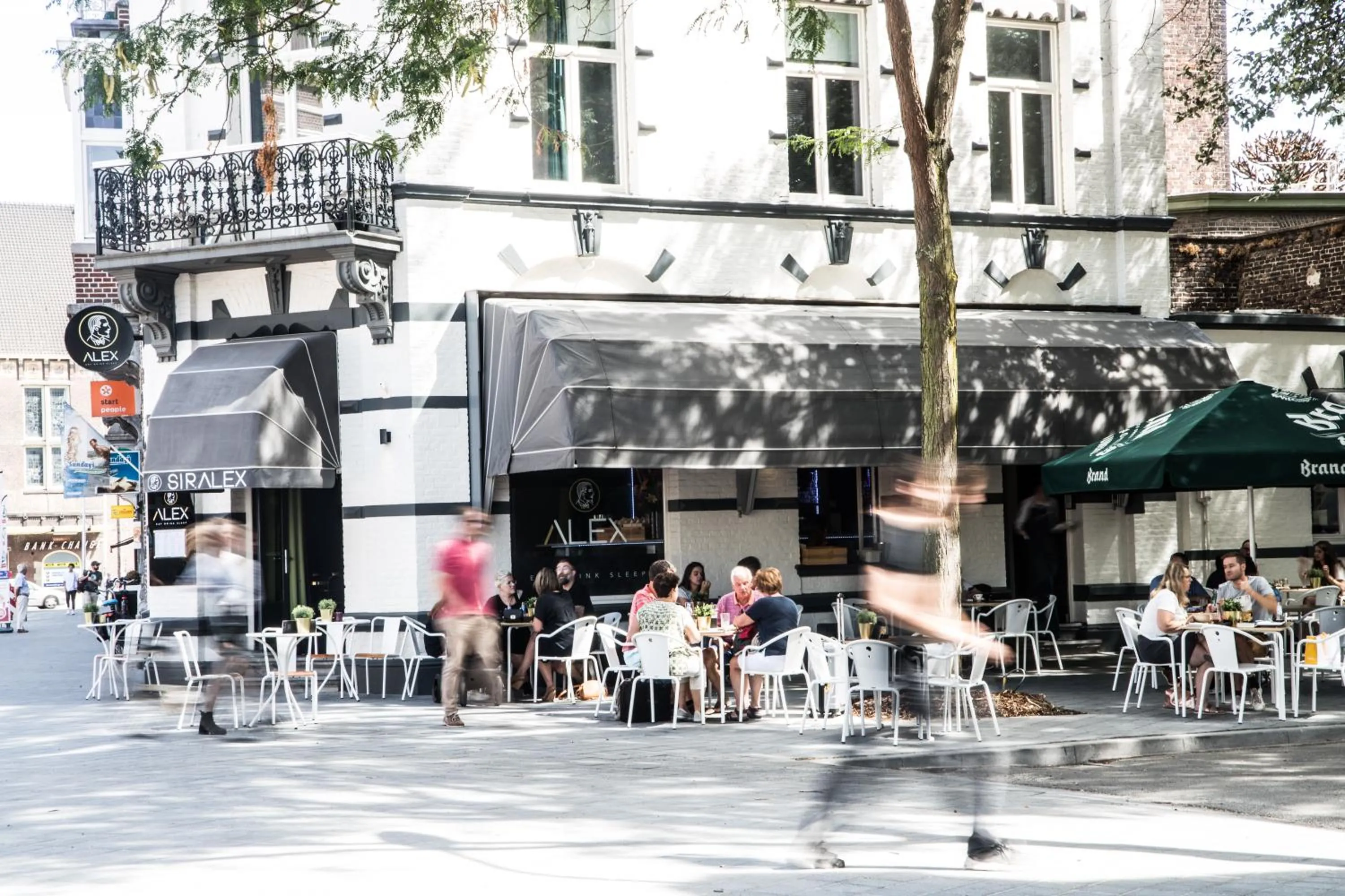 Restaurant/places to eat in Alex Maastricht