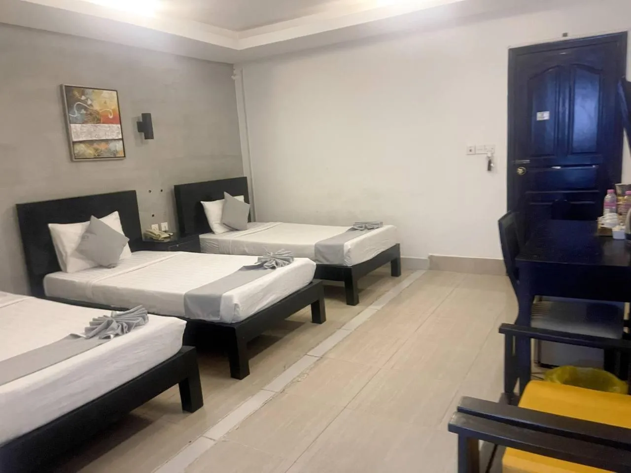 Bed in Best Central Point Hotel