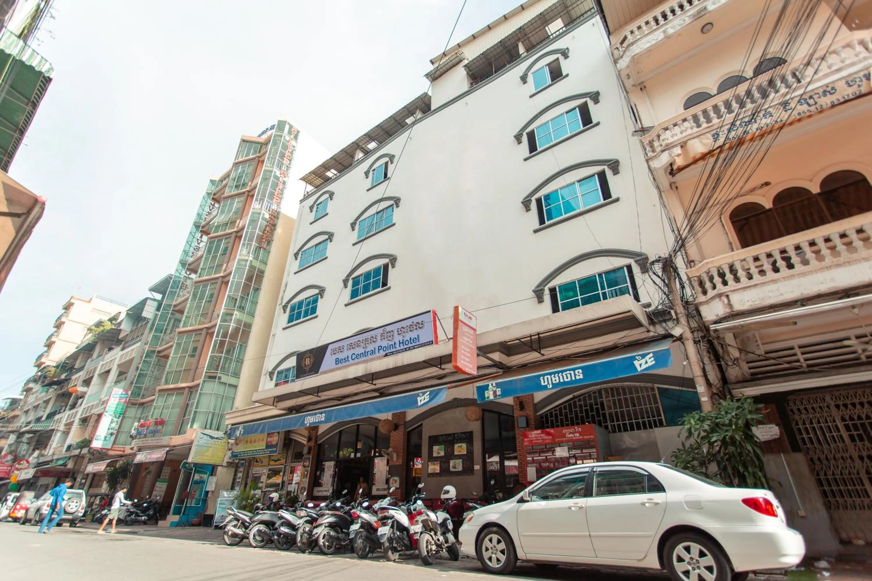 Property building in Best Central Point Hotel