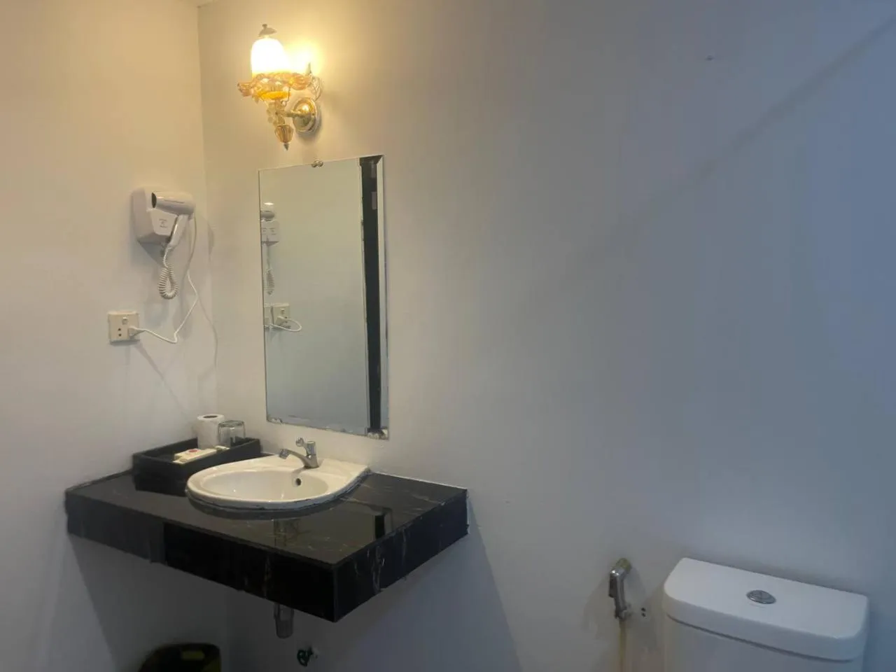 Bathroom in Best Central Point Hotel