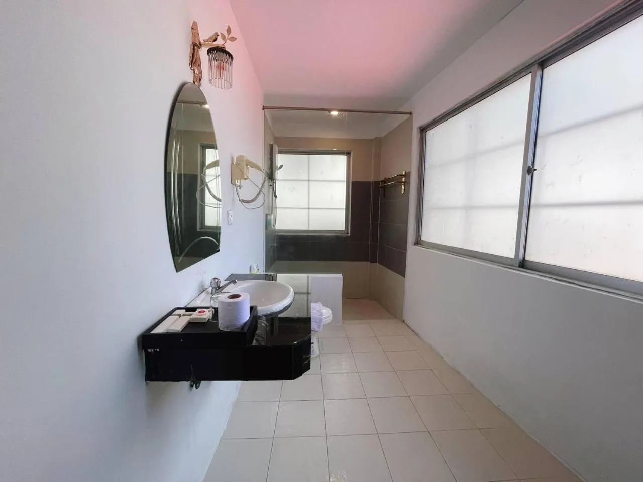 Bathroom in Best Central Point Hotel
