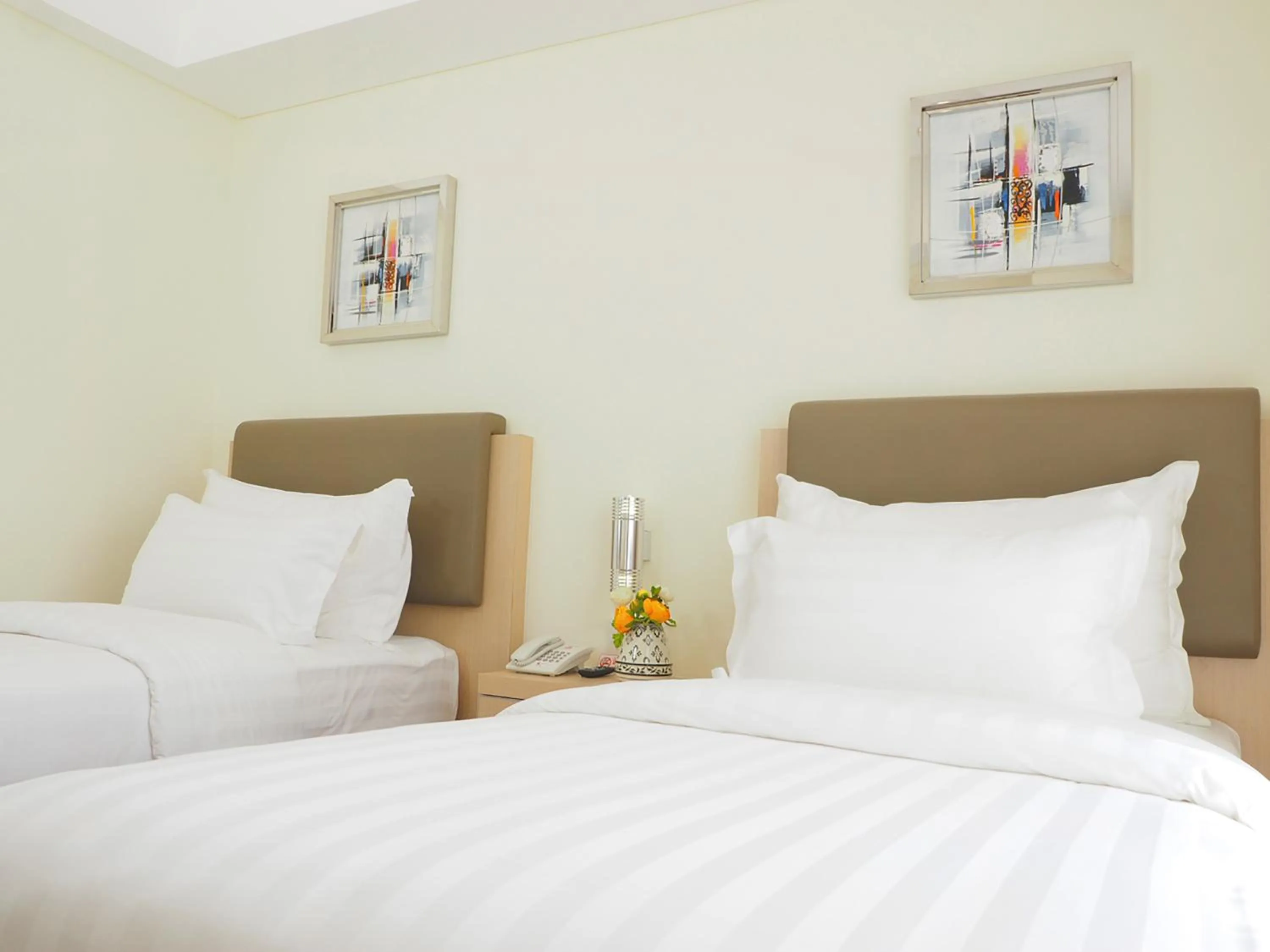 Bed in d'primahotel Airport Jakarta 2