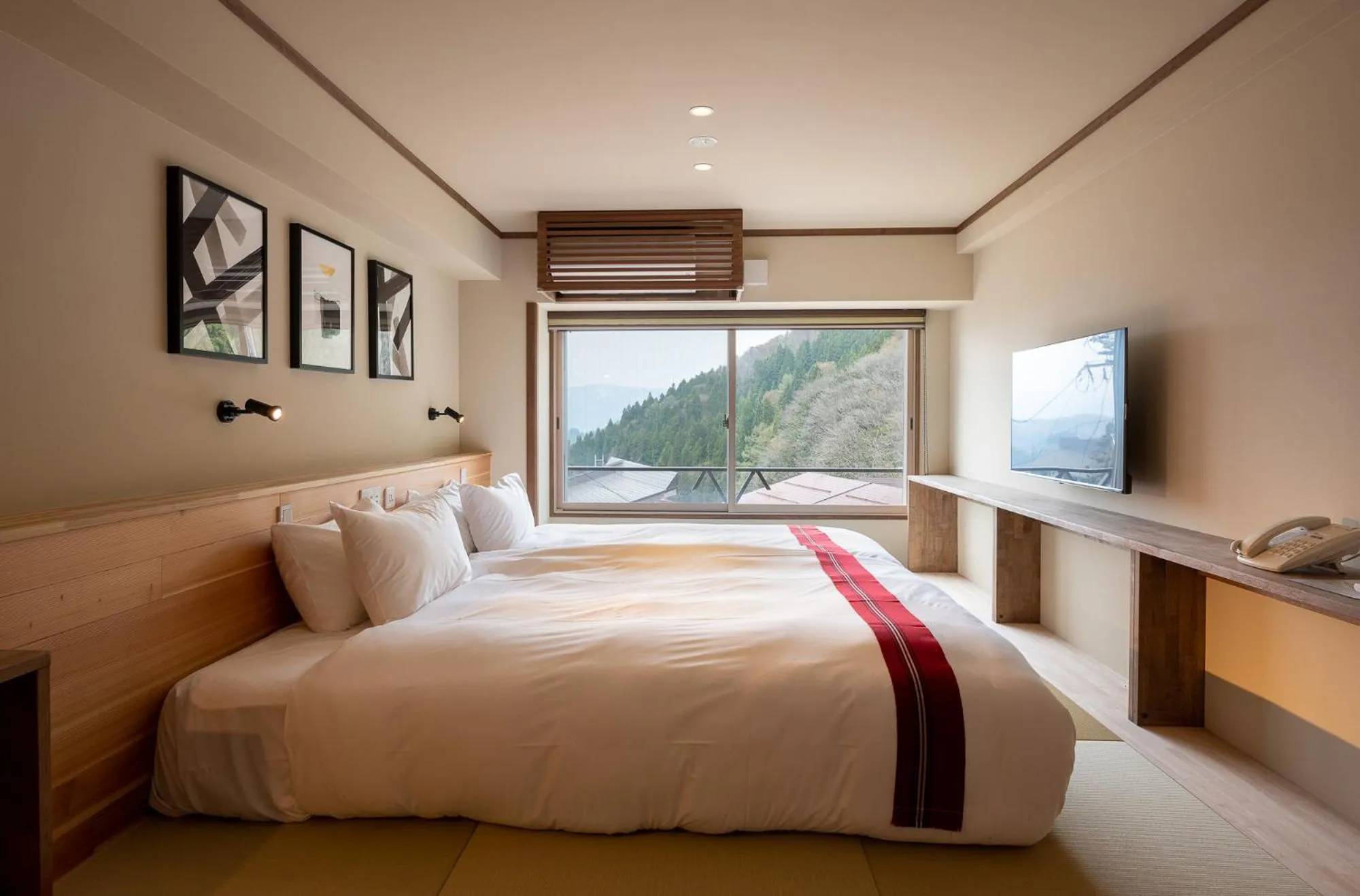 View (from property/room), Bed in Kawamotoya