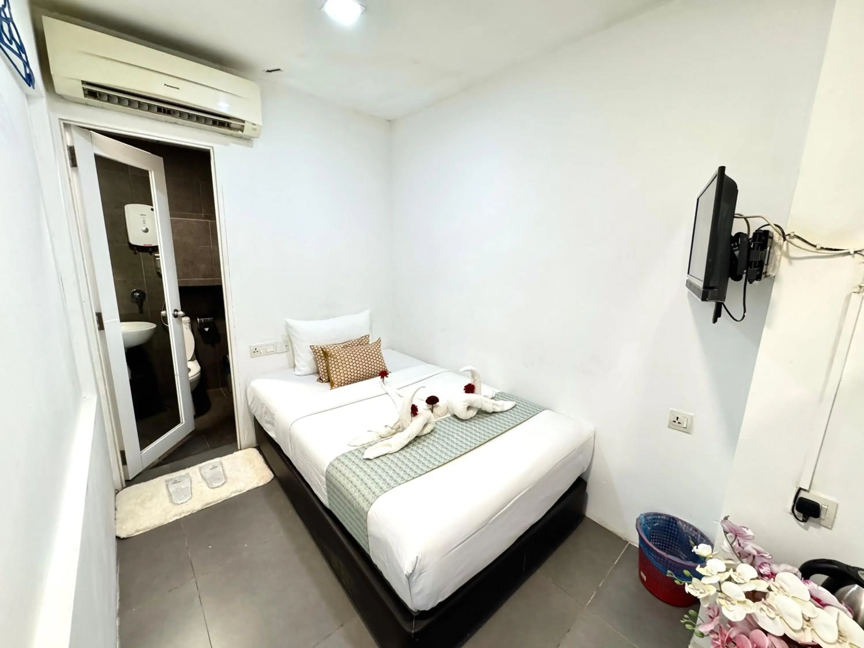 Bed in Swiss Hotel Kuala Lumpur